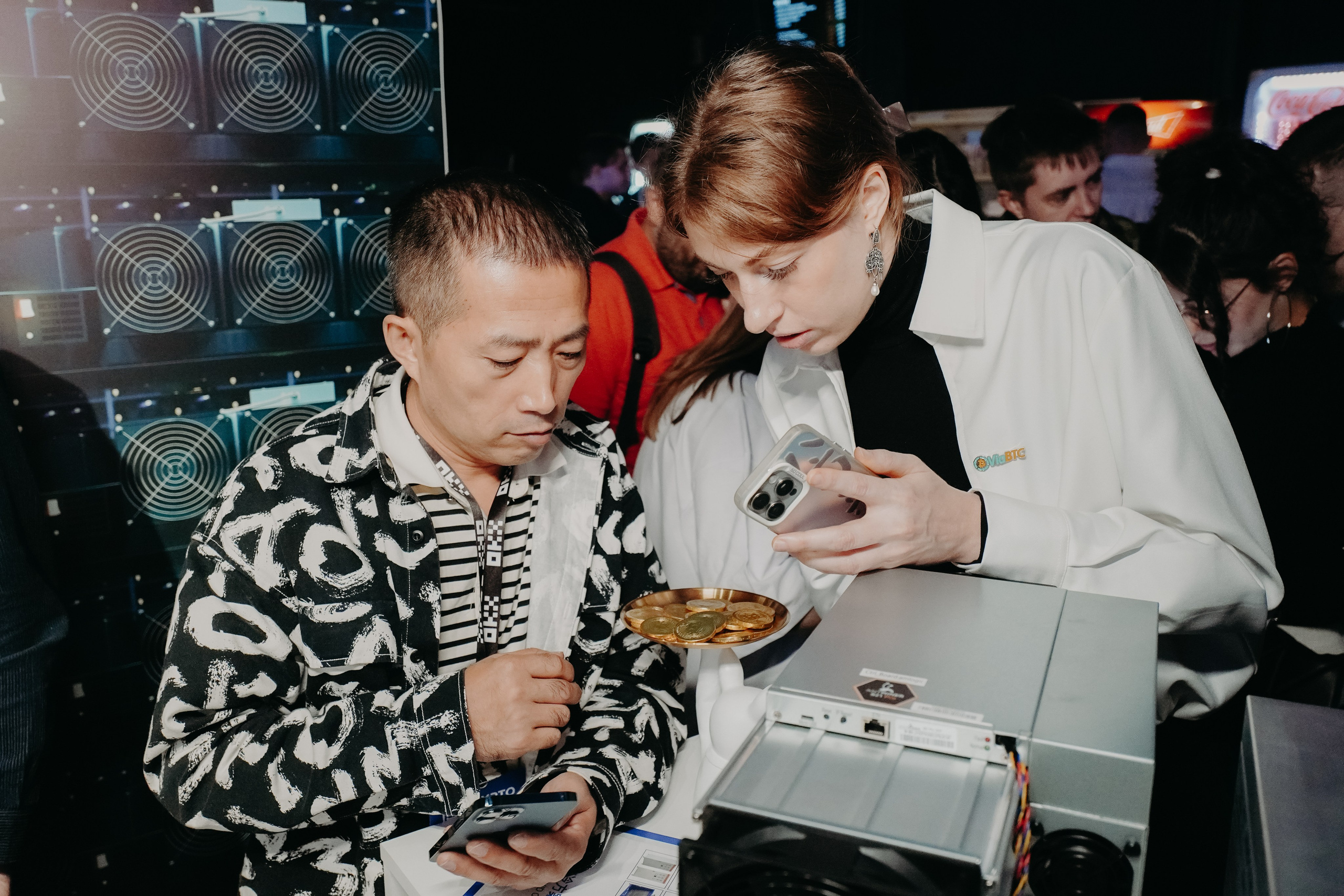 CRYPTO SUMMIT 2024. Фото | Видео Контент Мишель Ватаманюк