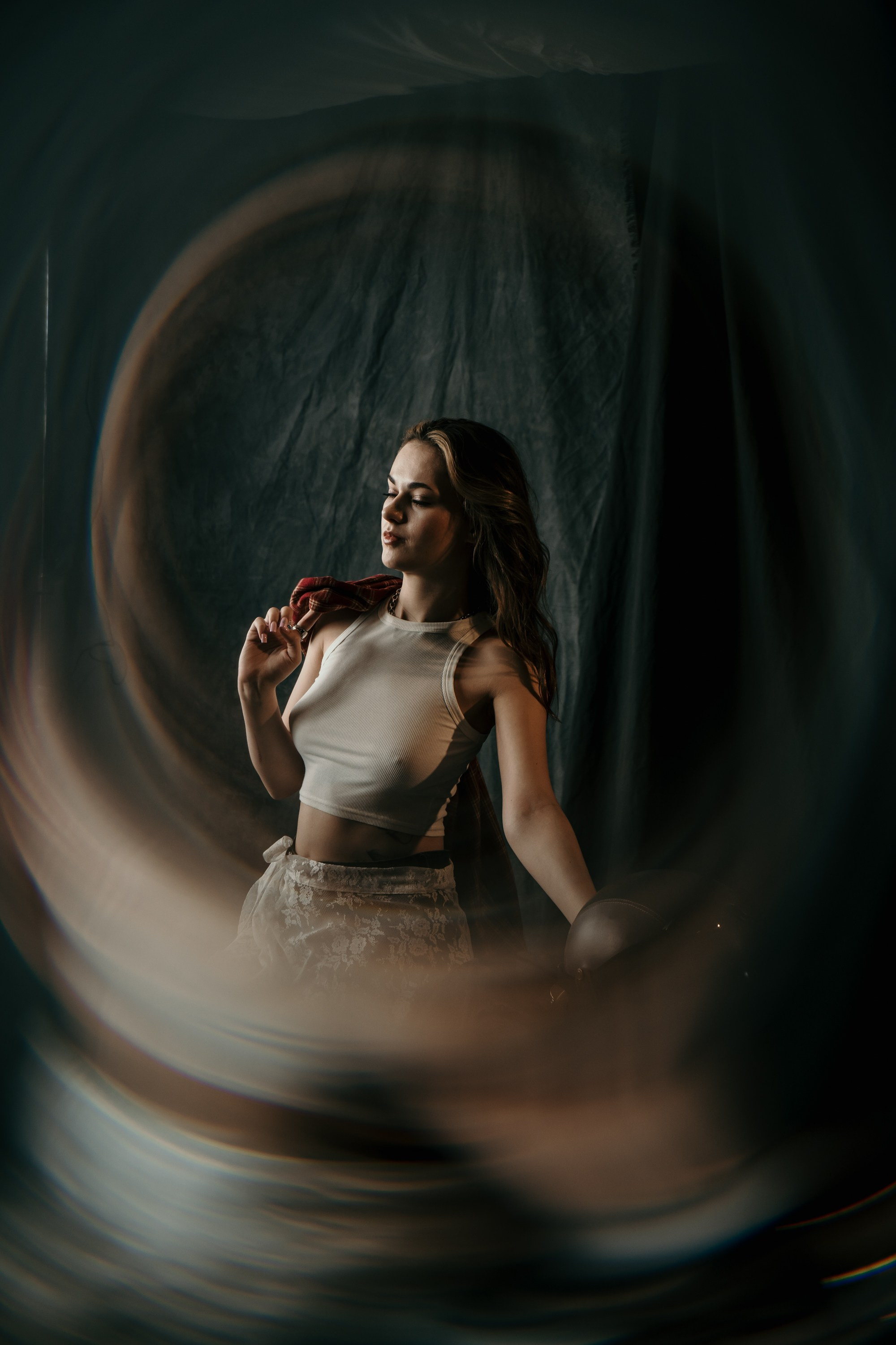 Фотосессия с мотоциклом в студии в Санкт-Петербурге. Свадебный, семейный, портретный, репортажный фотограф в Санкт-Петербурге