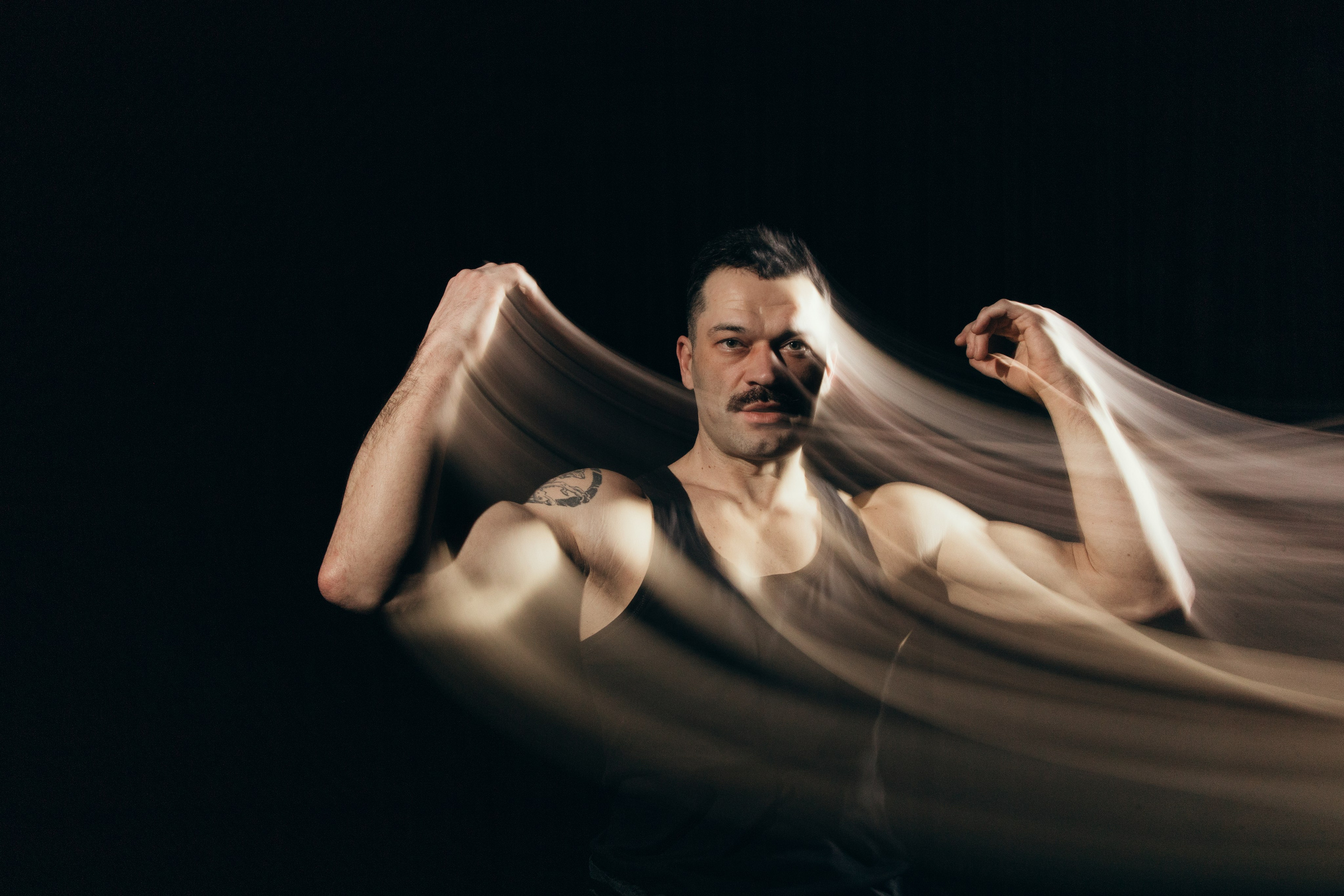 Проект для Свободного театра современного танца. Фотограф Татьяна Жбанова