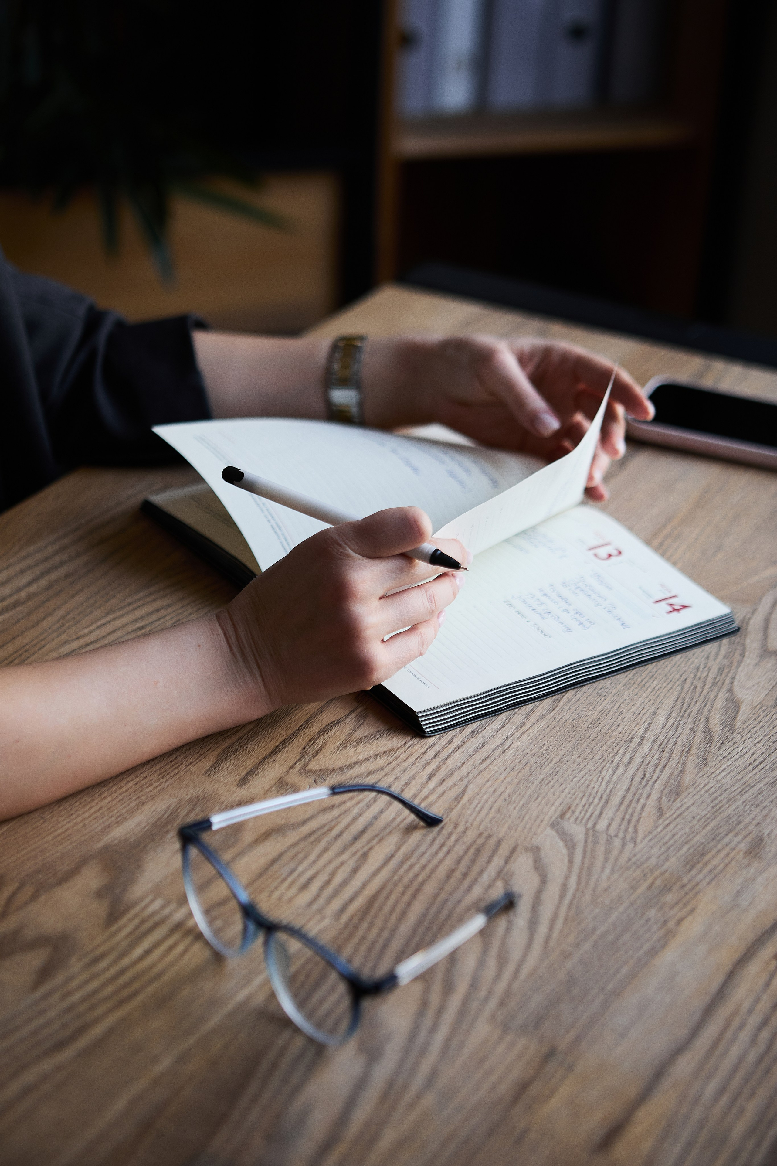 Бизнес-портрет 2024 год. Репортажный Фотограф Москва Дарья Лунева