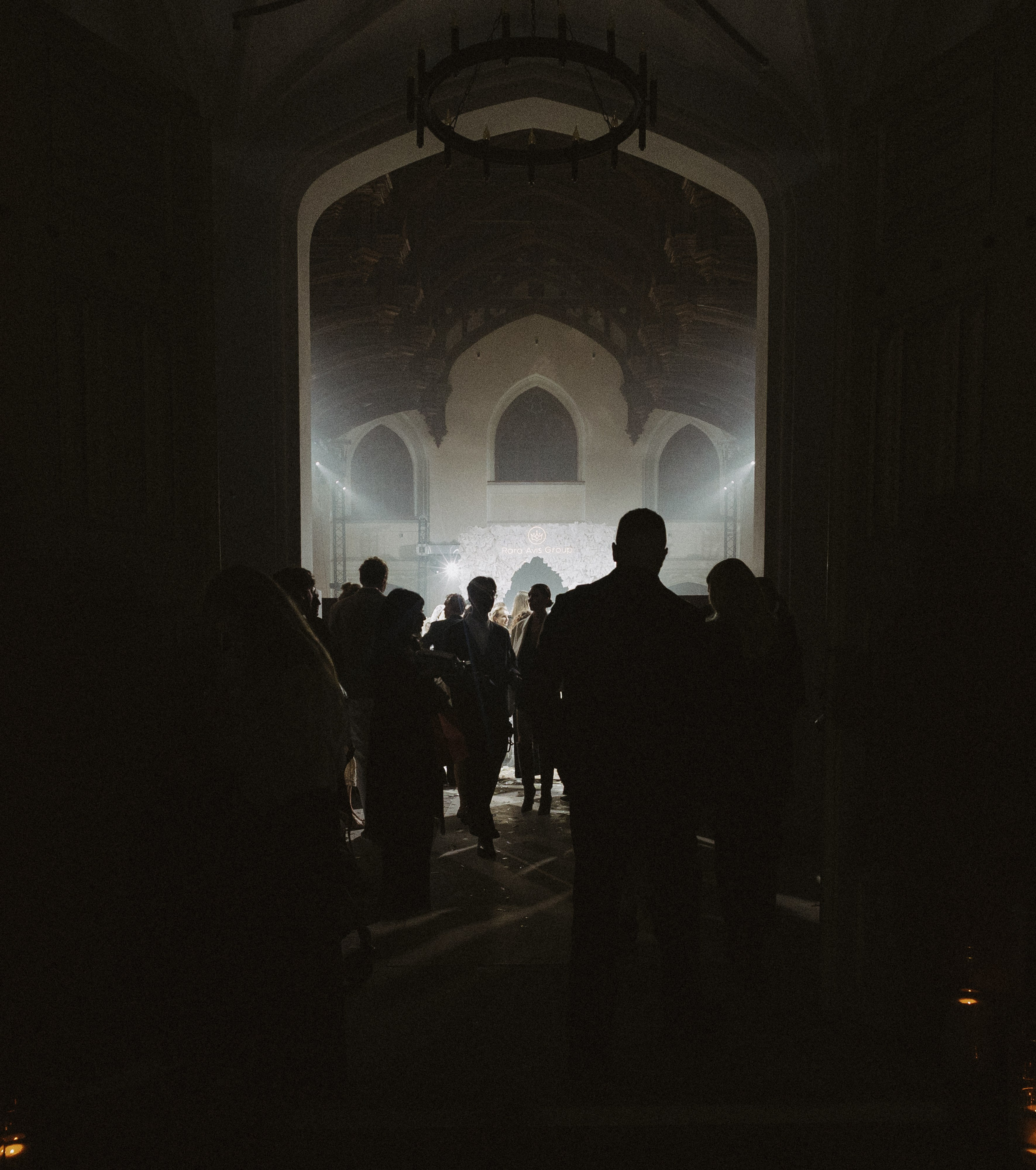 Rara Avis Fashion Show 2026. Fusion Wedding Photographer