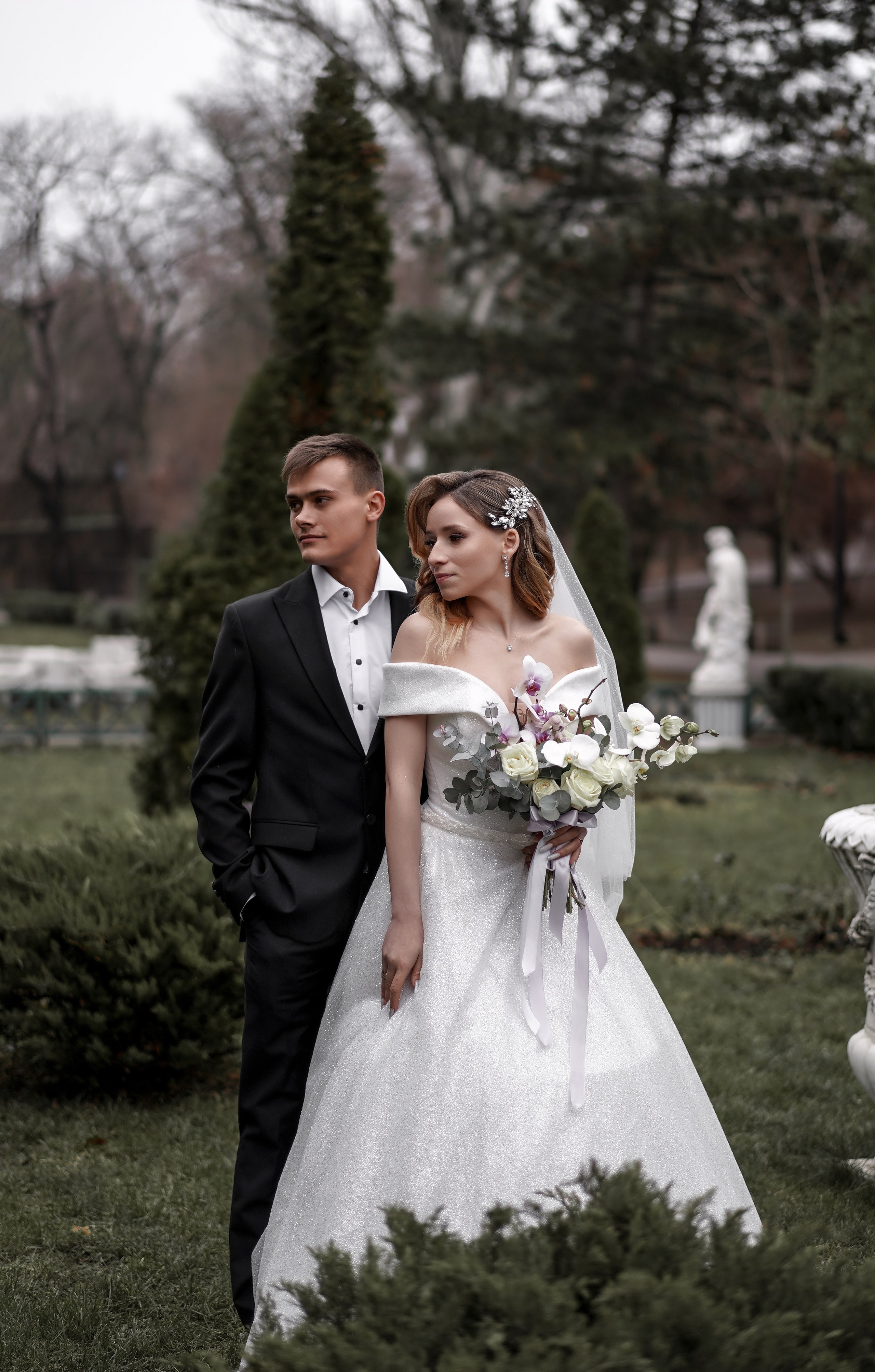 Свадебный фотограф Ростов-на-Дону, Батайск, Новочеркасск, Аксай. Сергей и Кристина в парке Максима Горького. Свадебный фотограф в Ростове-на-Дону. Таинство Крещения и Венчания, семейные фотосессии. Алёна Чёботова