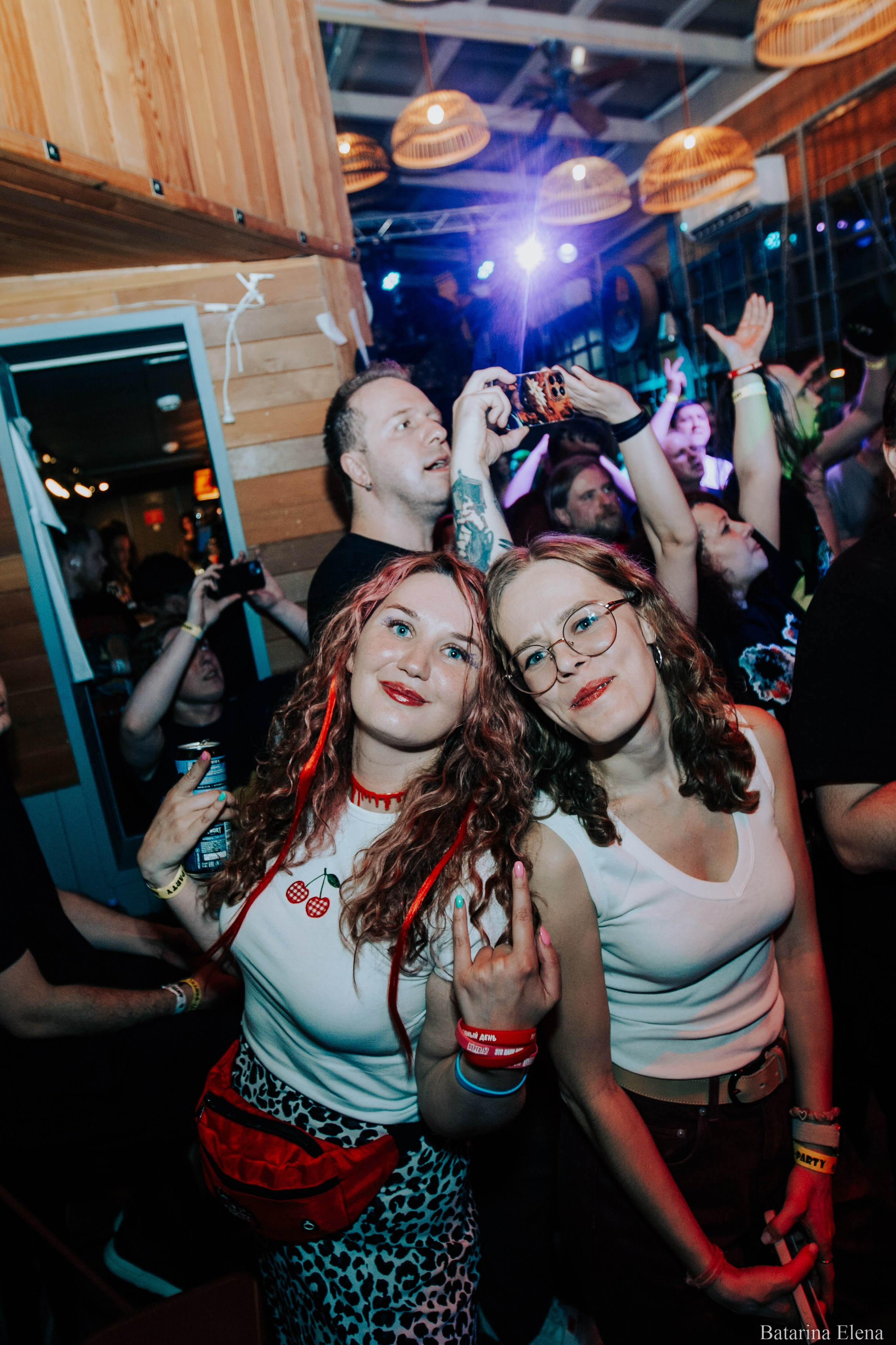 Pre-Party Двух Фестов. Фотограф Елена Батарина