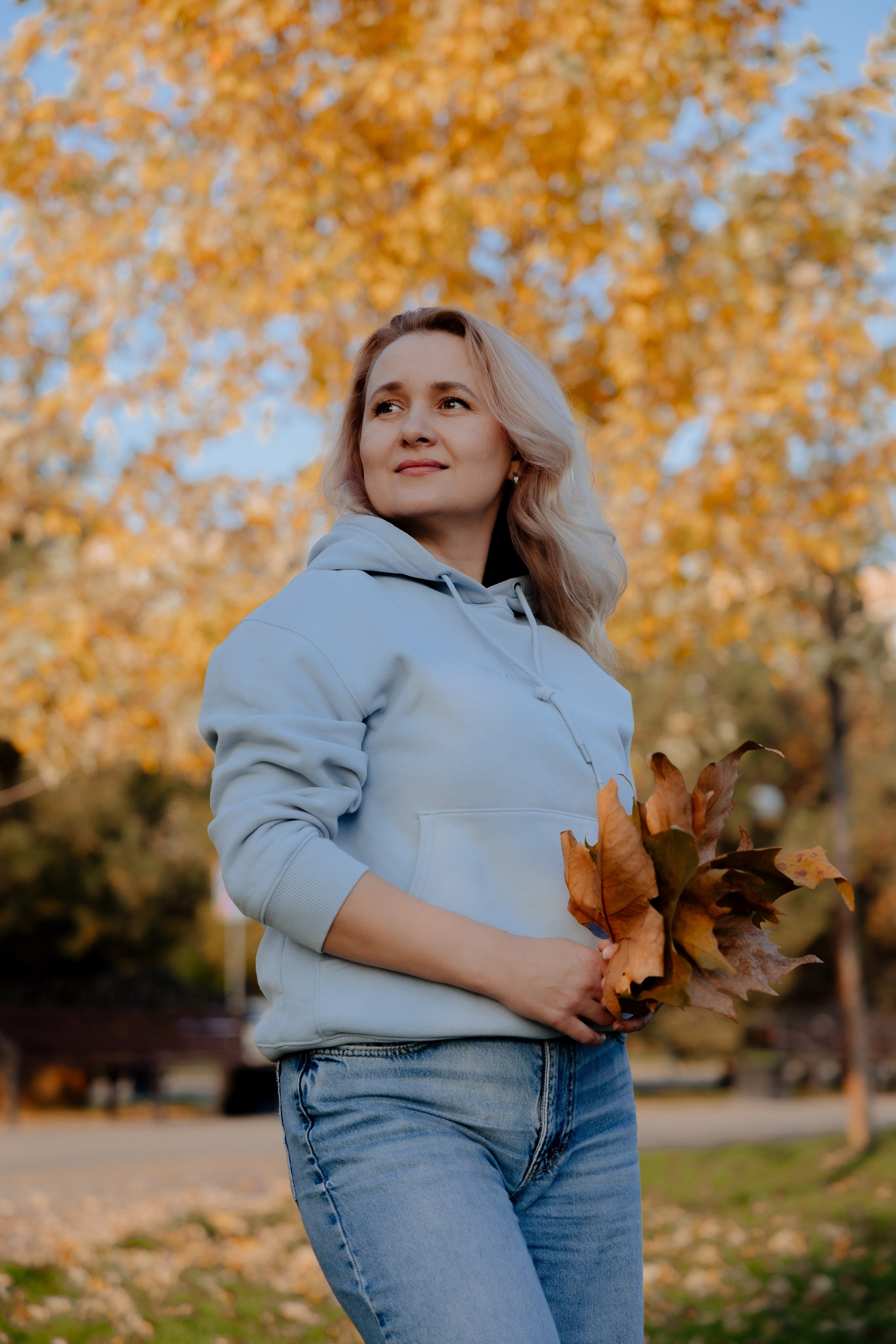 Осень. Профессиональный фотограф и видеооператор