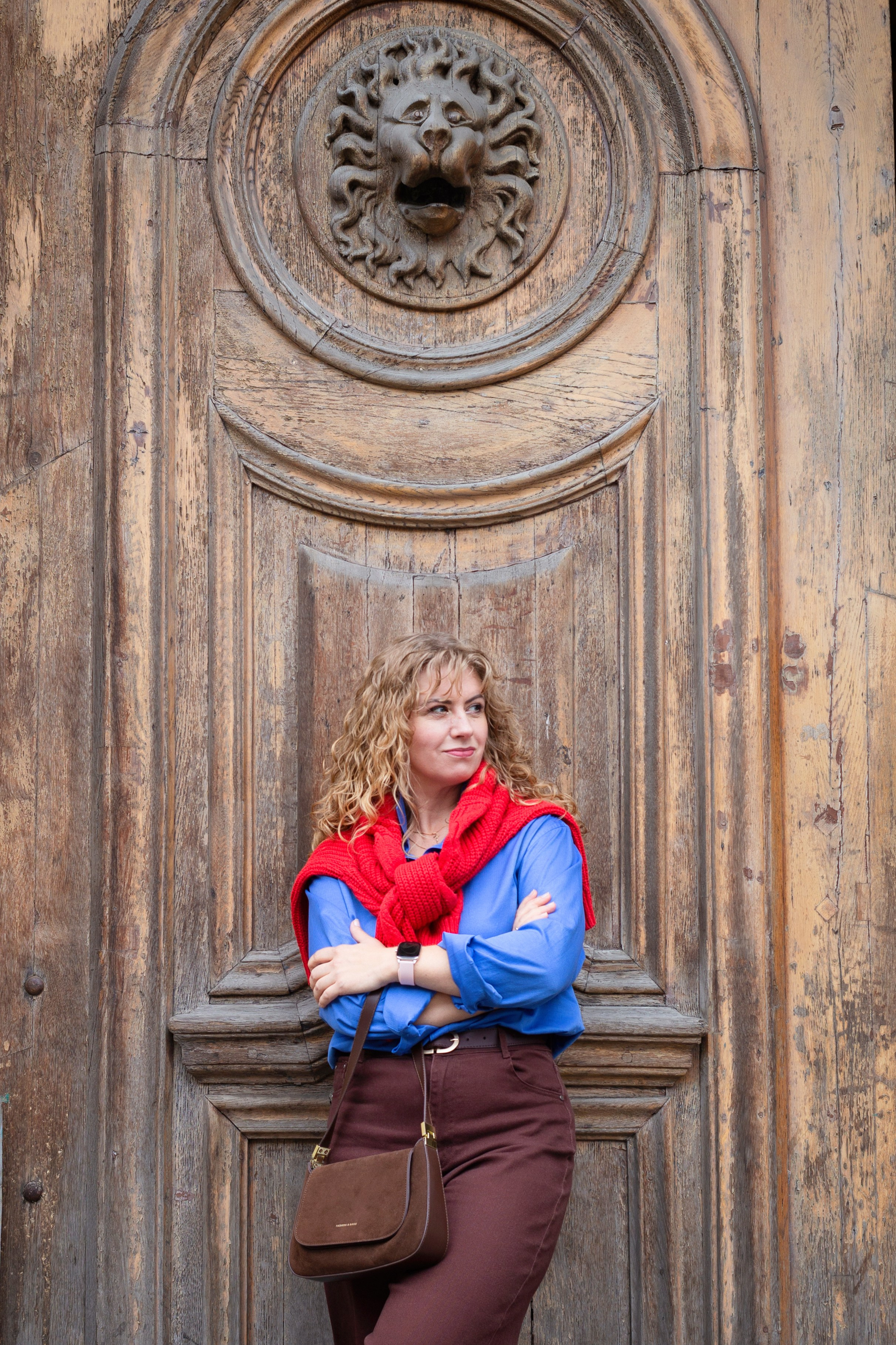 Фотосессия в СПб и книжном магазине Подписные издания. Портретные фотосессии, контент-съемки, репортаж