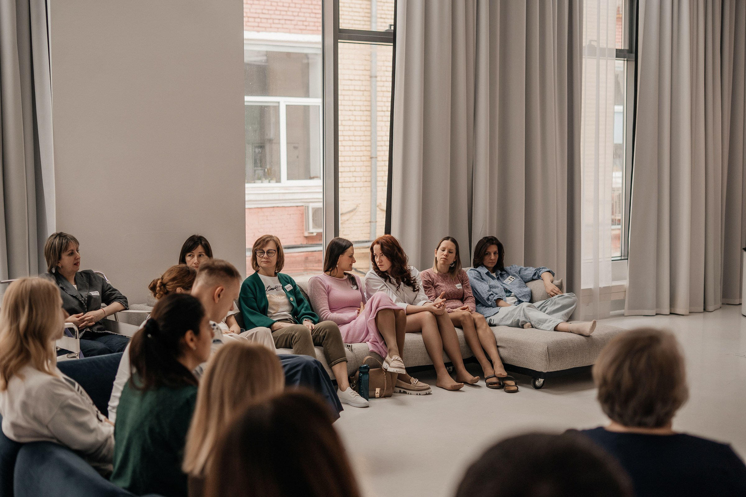 Мастер класс «Руки». Ольга Брайт Семейный и Контент Фотограф в Санкт-Петербурге