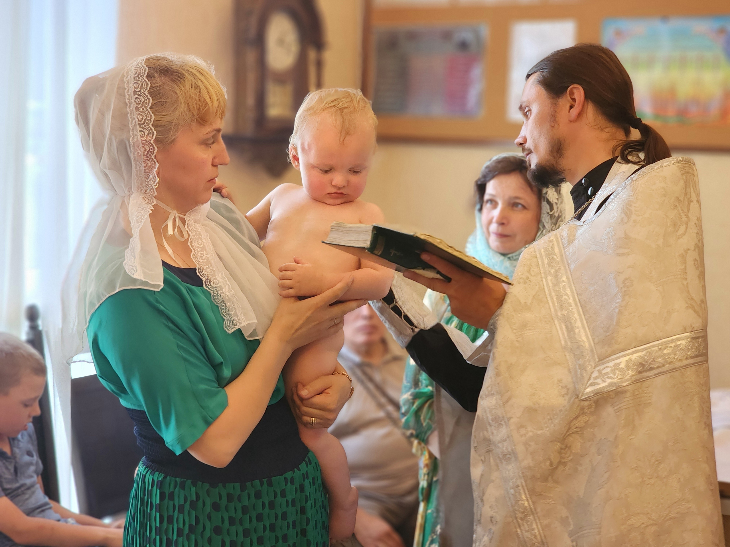 Крестины. Репортажный фотограф Константинов Сергей