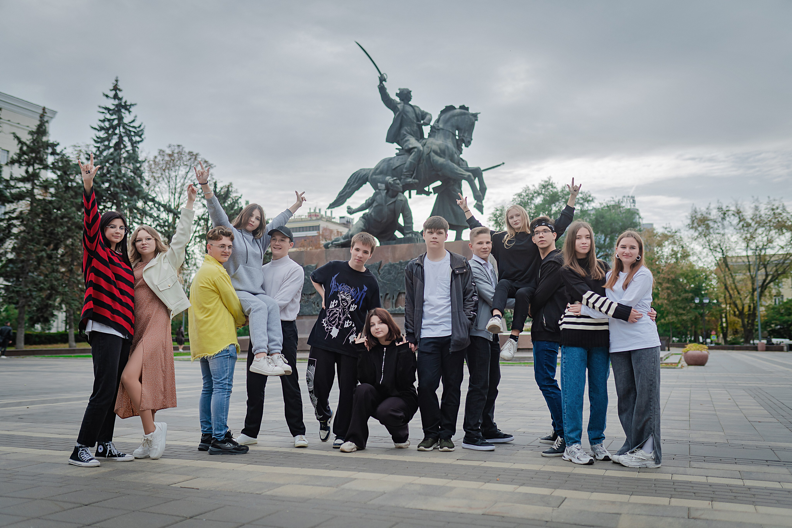 ФОТОКНИГИ ДЛЯ ШКОЛЫ, ВЫПУСКНЫЕ ФОТОКНИГИ В РОСТОВЕ, АЛЬБОМЫ. Современные Выпускные Альбомы в Ростове-на-Дону