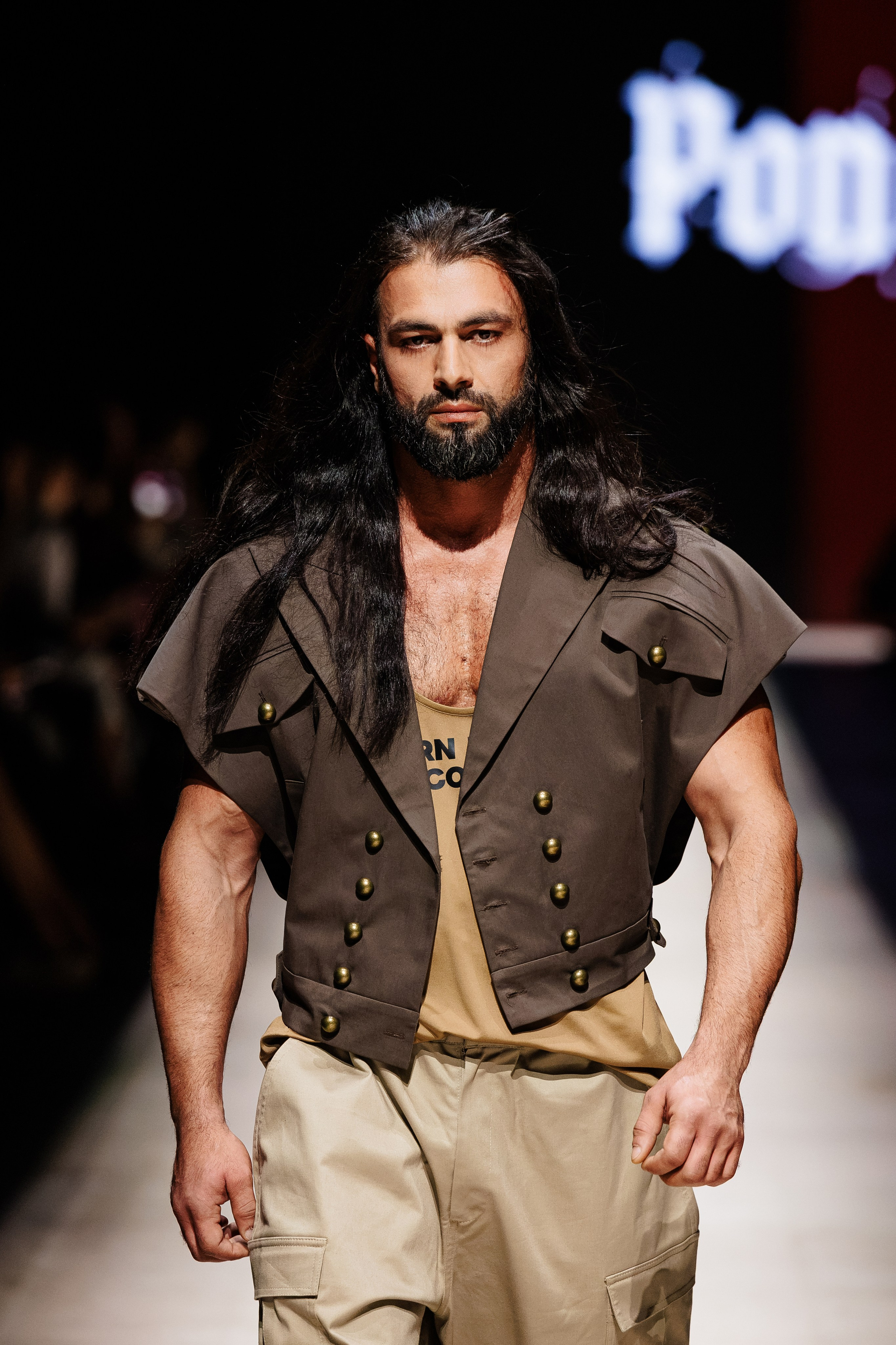 Подиумный фотограф Москва Санкт-Петербург Fashion показы