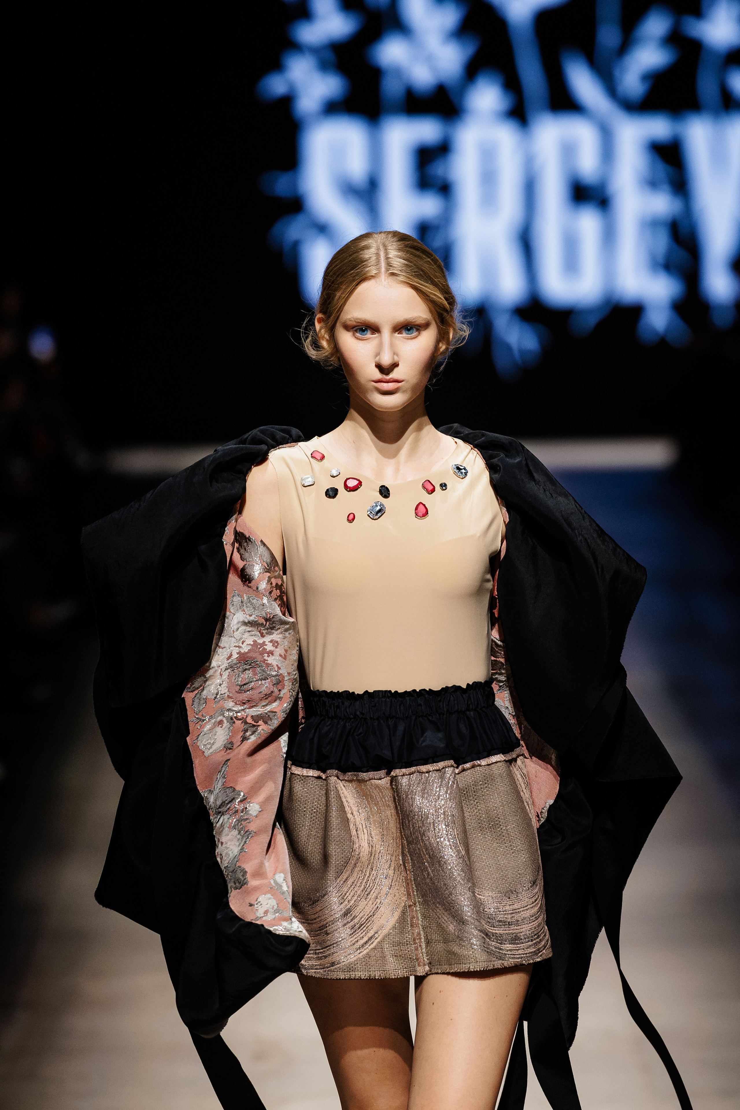 Подиумный фотограф Москва Санкт-Петербург Fashion показы