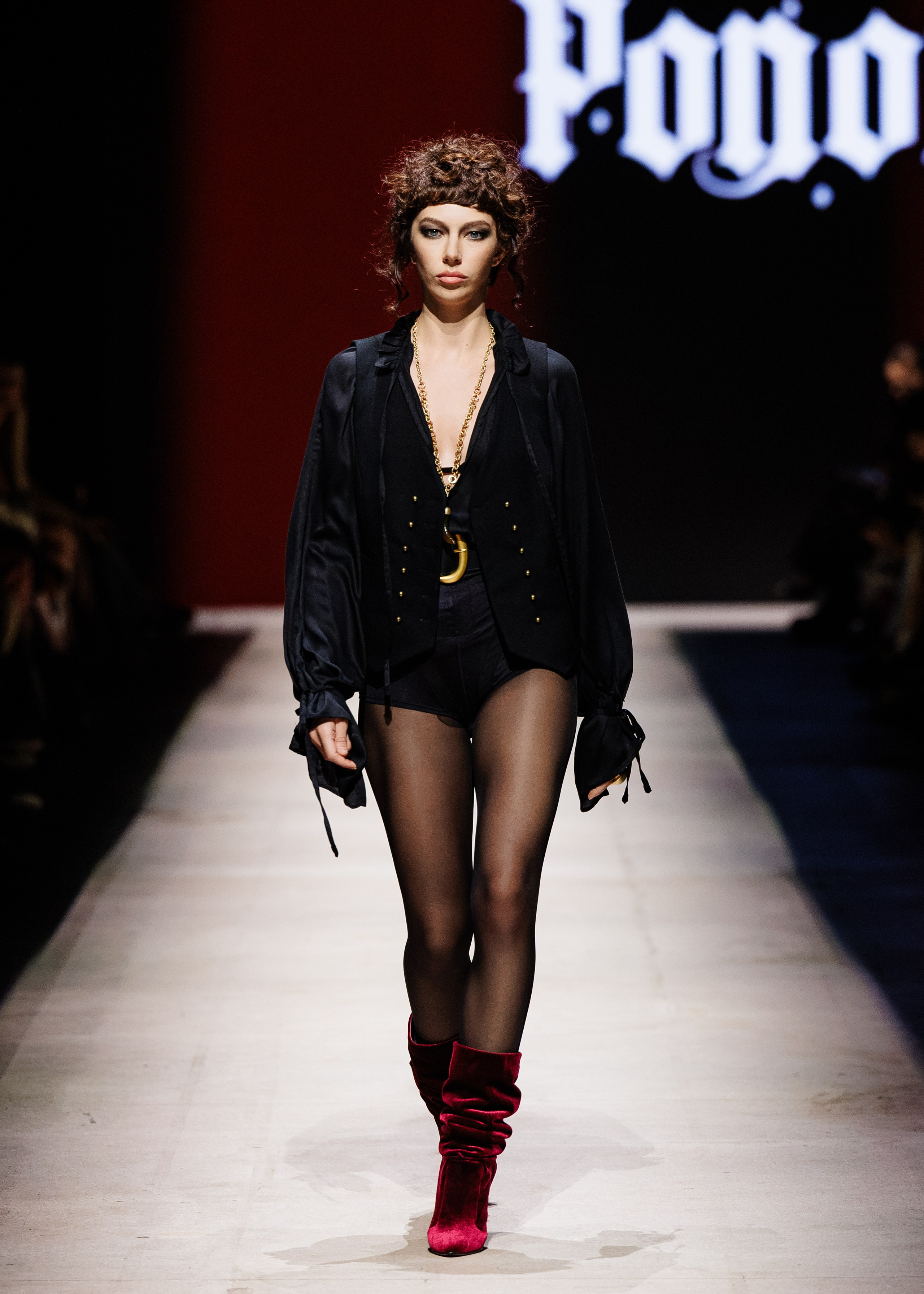 Подиумный фотограф Москва Санкт-Петербург Fashion показы