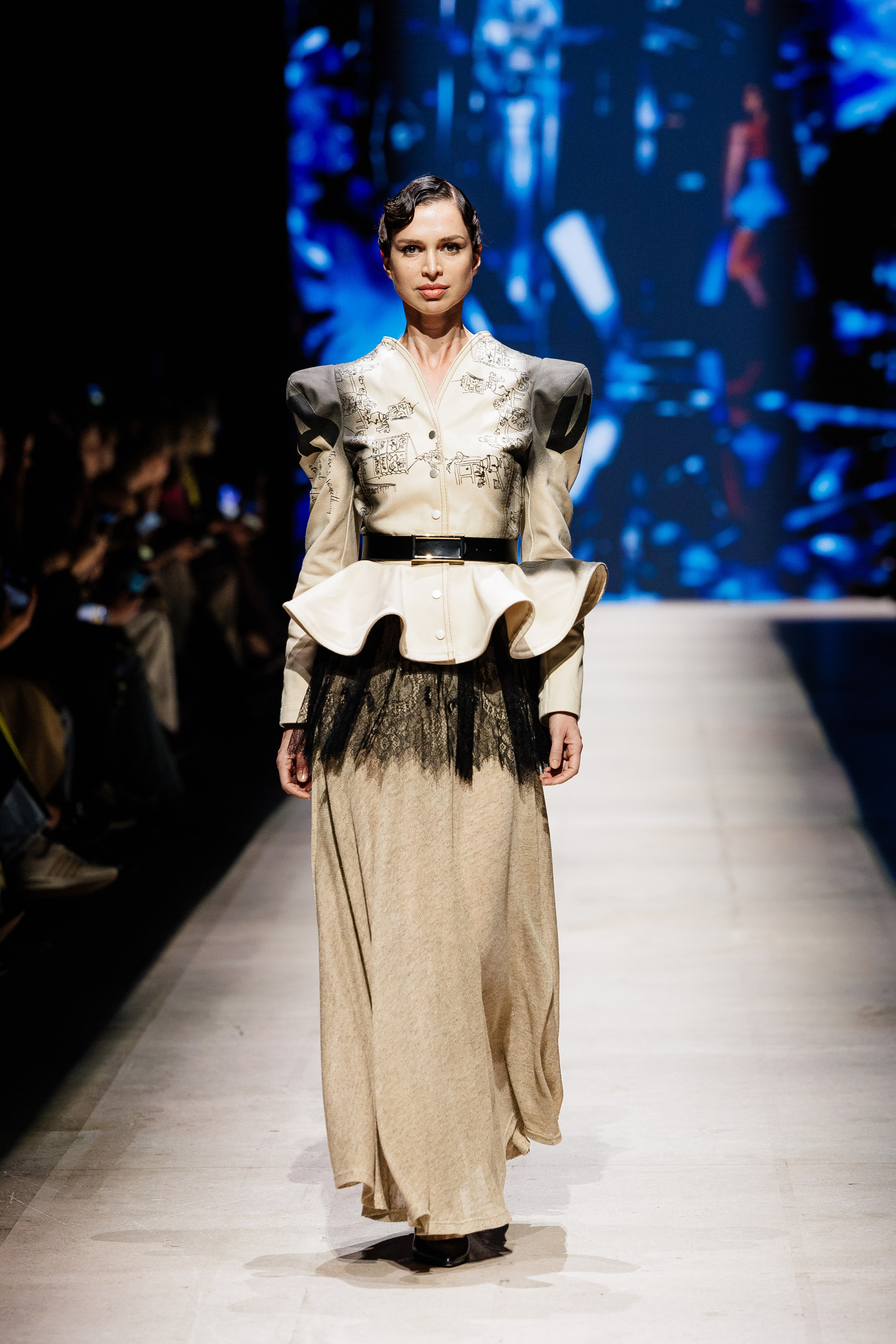 Подиумный фотограф Москва Санкт-Петербург Fashion показы