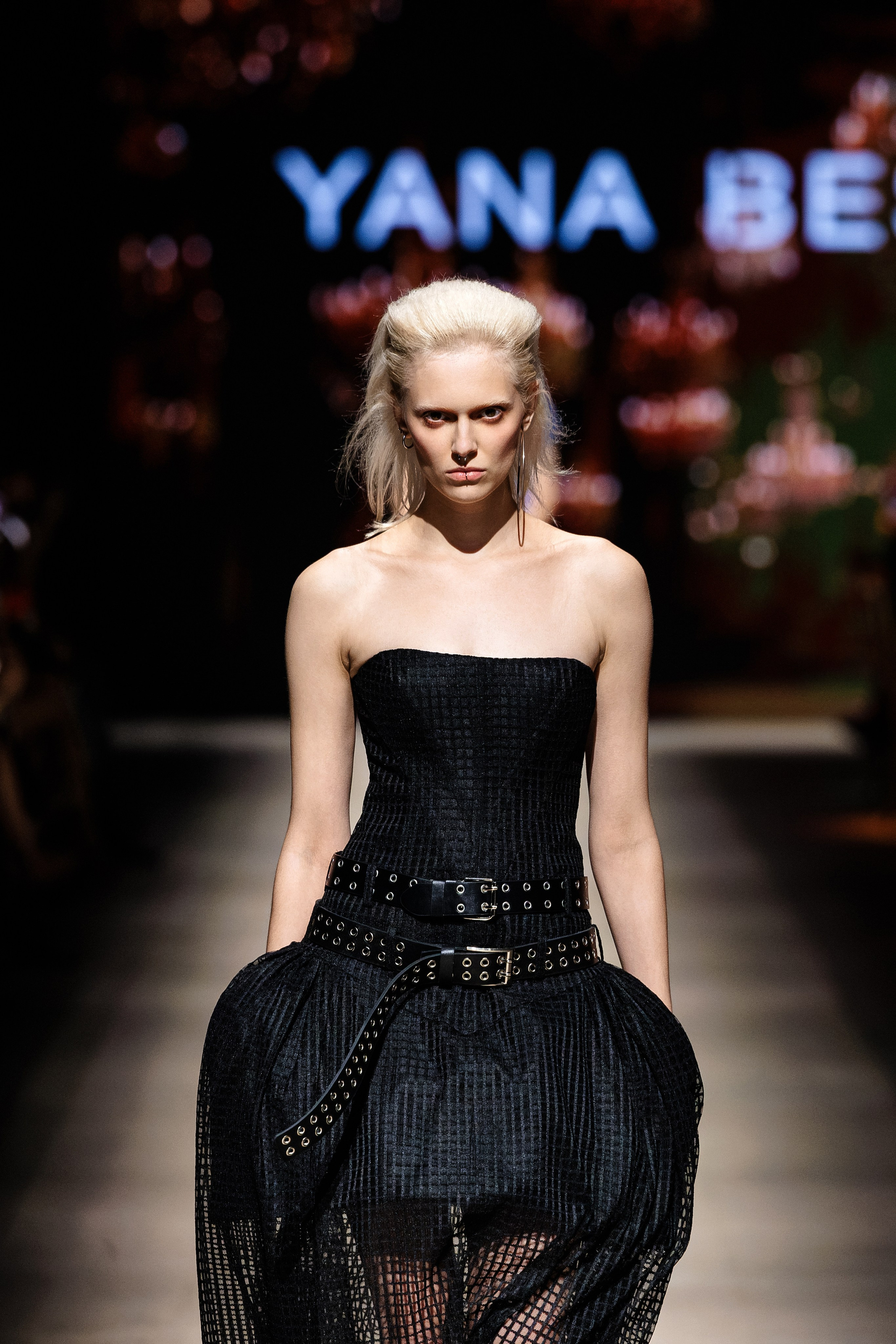 Подиумный фотограф Москва Санкт-Петербург Fashion показы