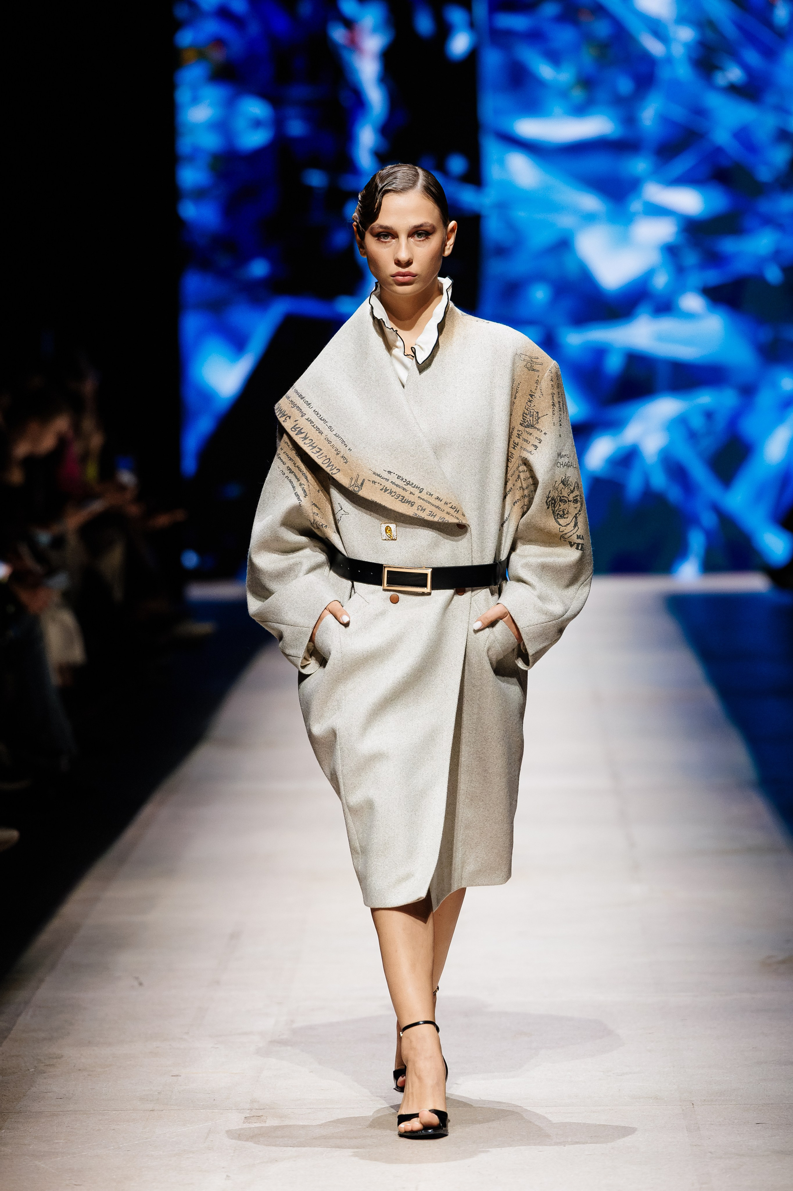 Подиумный фотограф Москва Санкт-Петербург Fashion показы