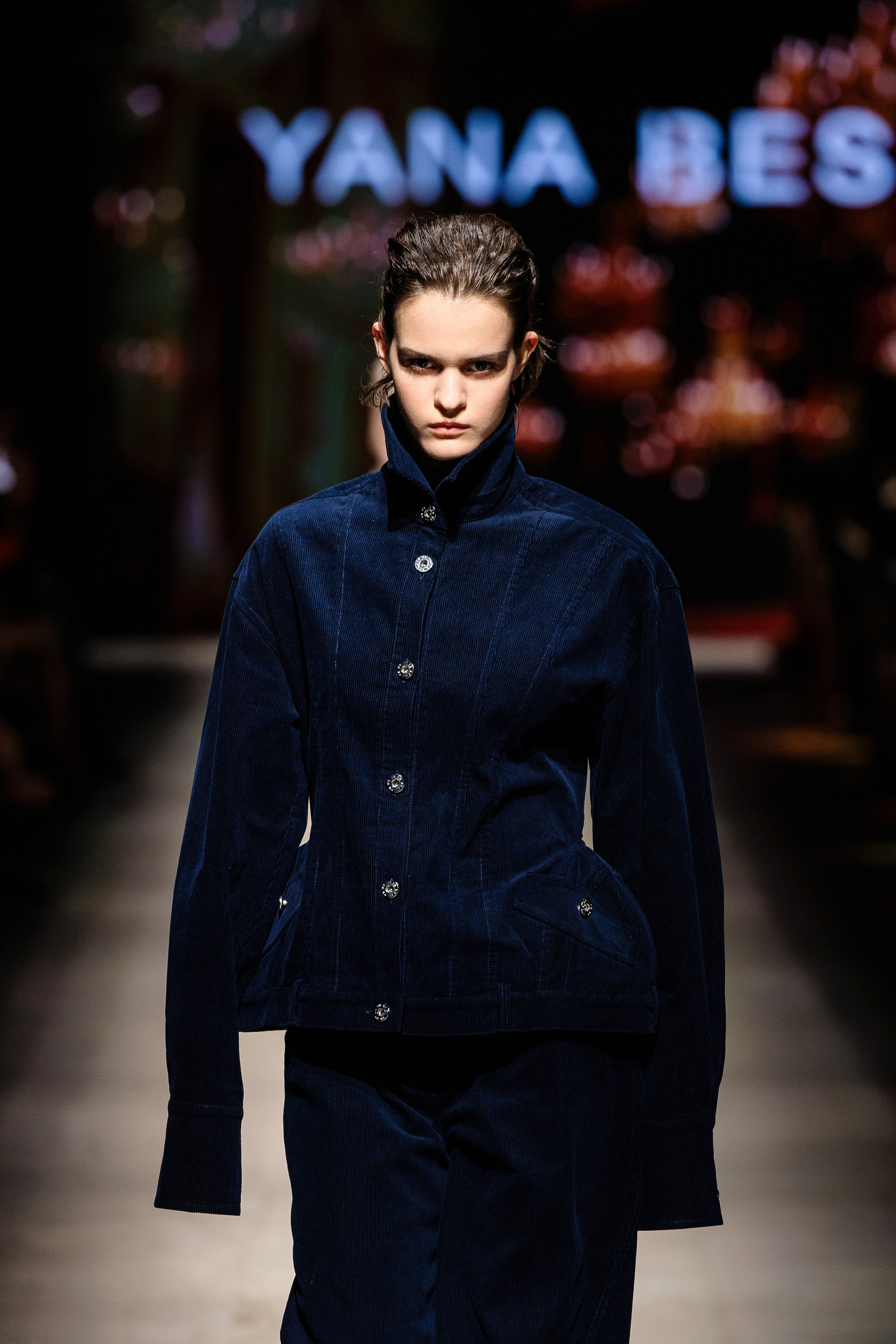 Подиумный фотограф Москва Санкт-Петербург Fashion показы