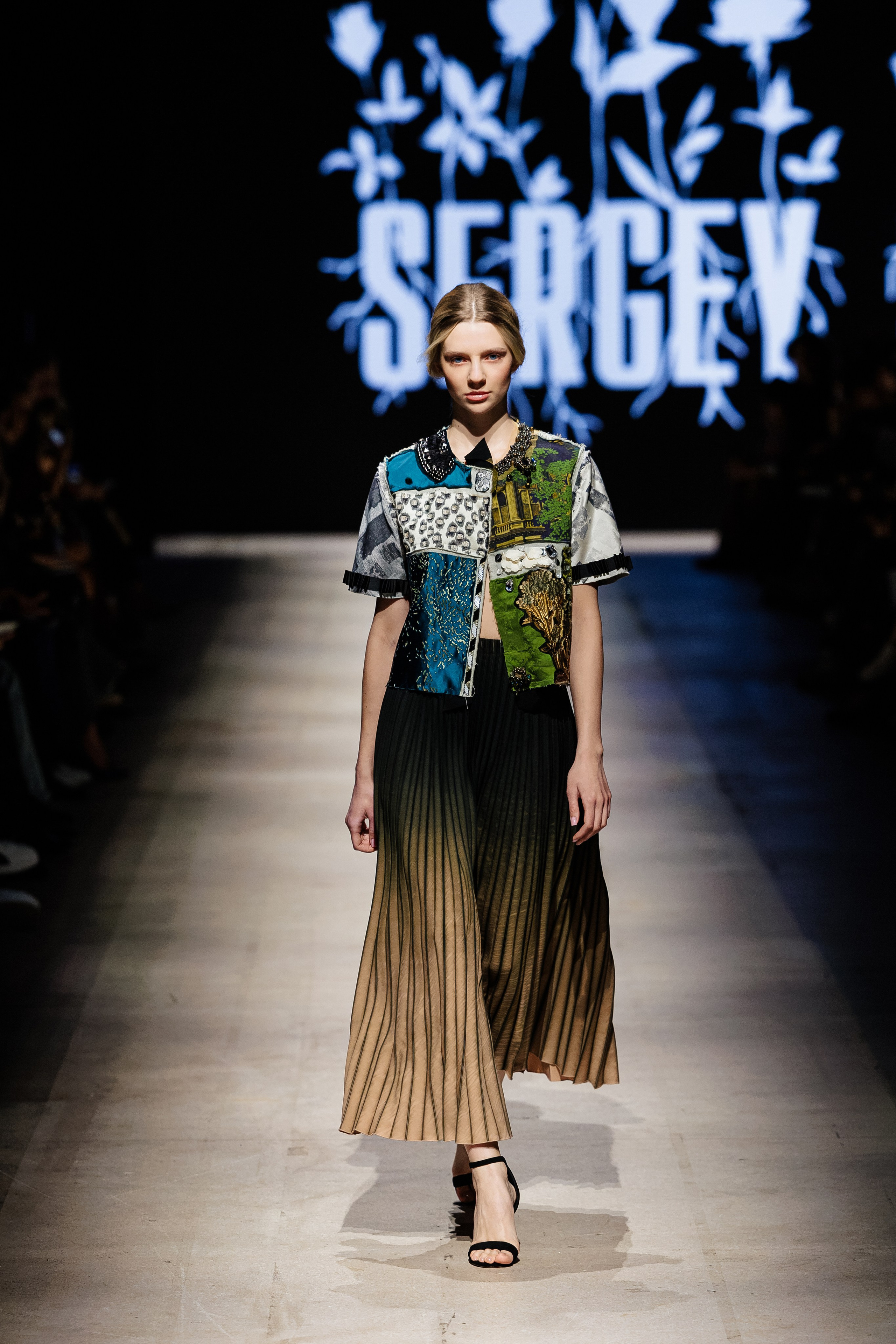 Подиумный фотограф Москва Санкт-Петербург Fashion показы