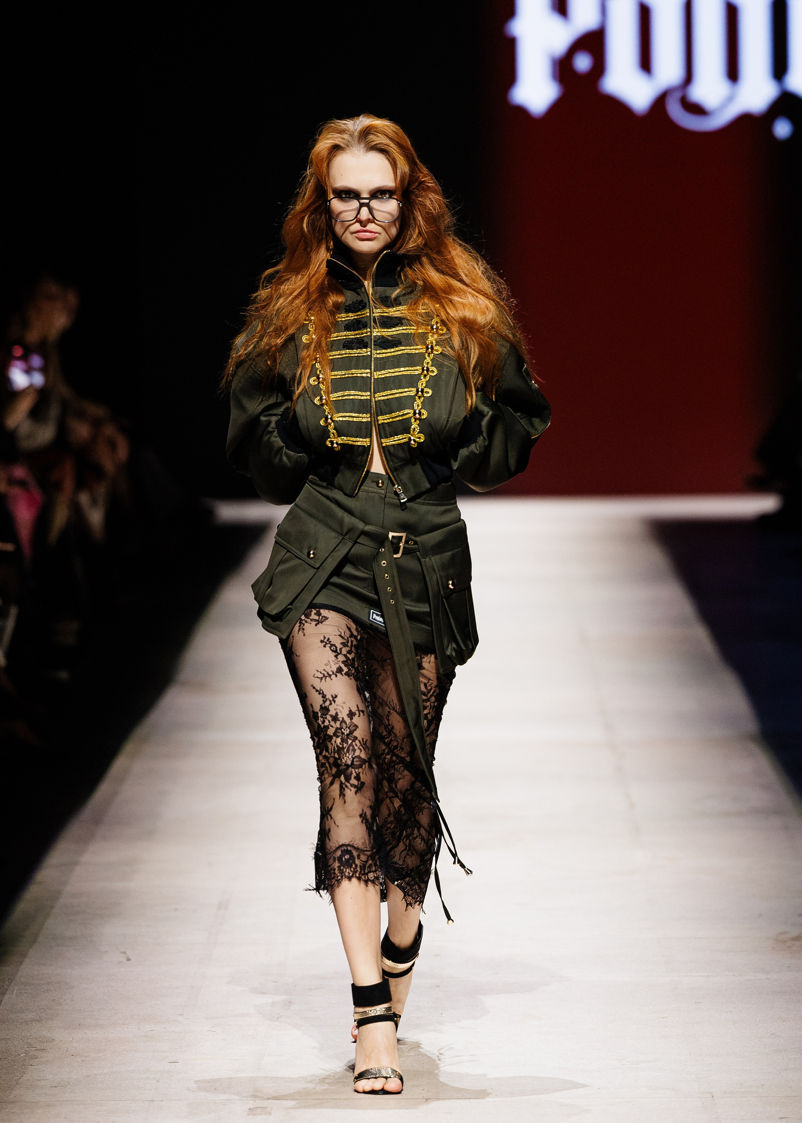 Подиумный фотограф Москва Санкт-Петербург Fashion показы