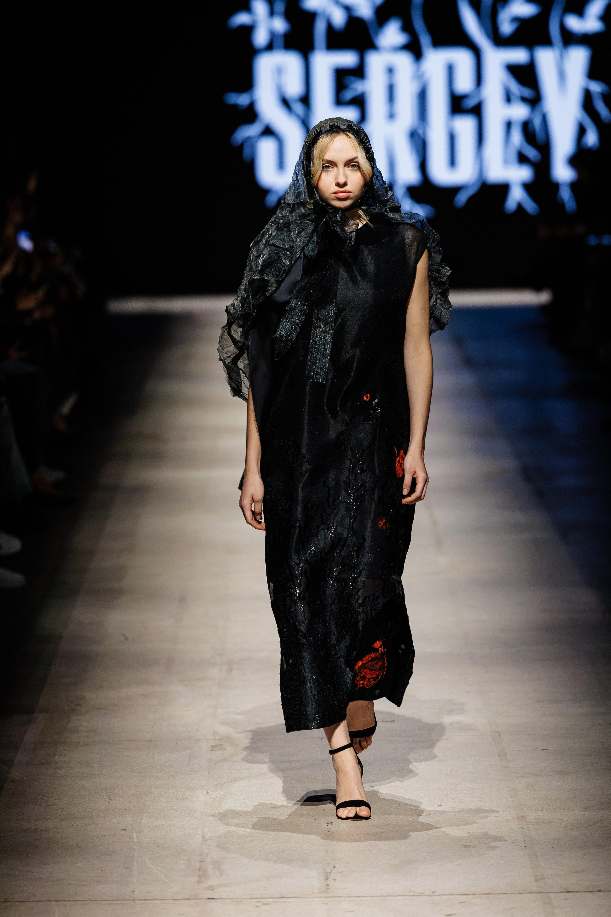 Подиумный фотограф Москва Санкт-Петербург Fashion показы