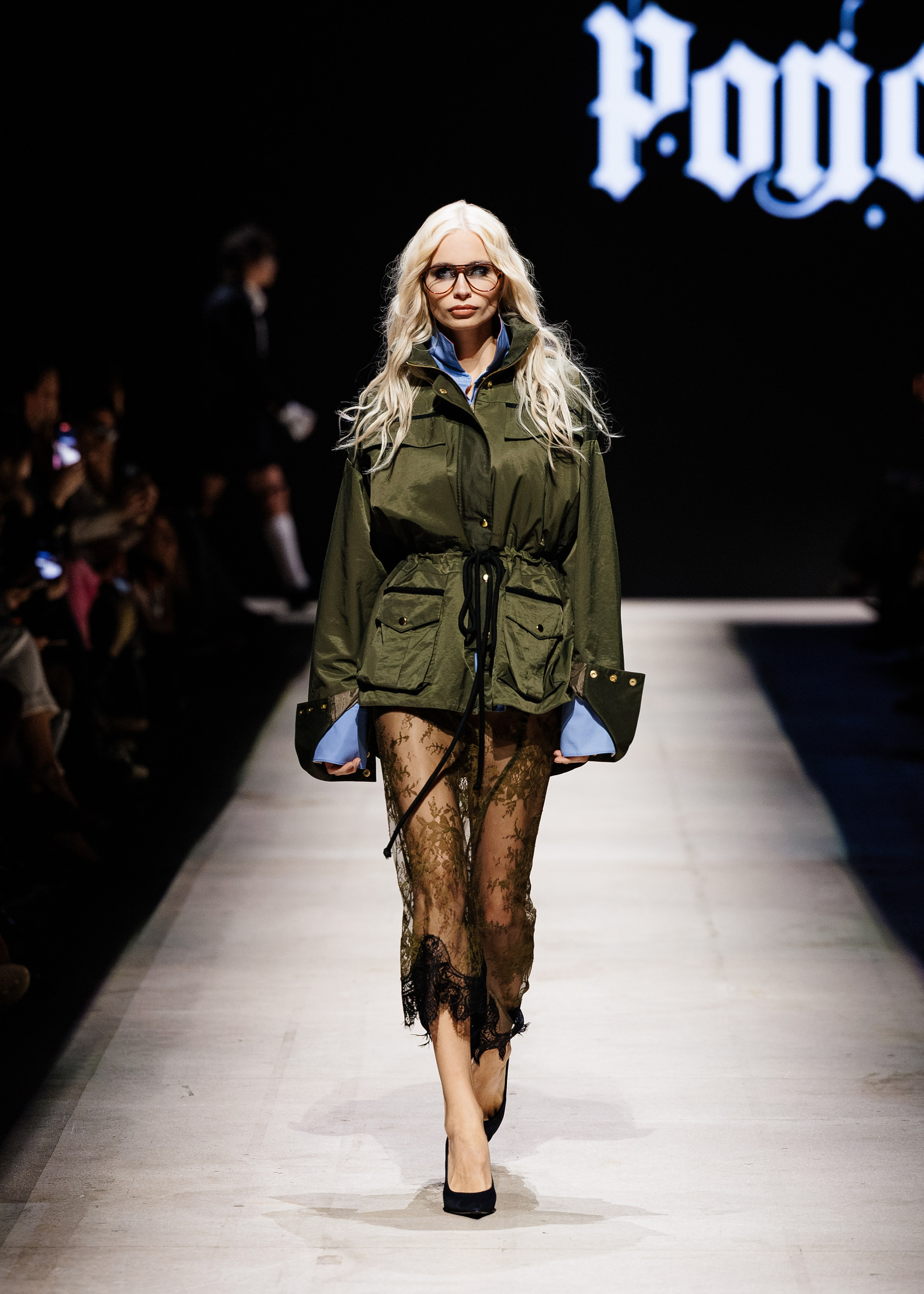 Подиумный фотограф Москва Санкт-Петербург Fashion показы