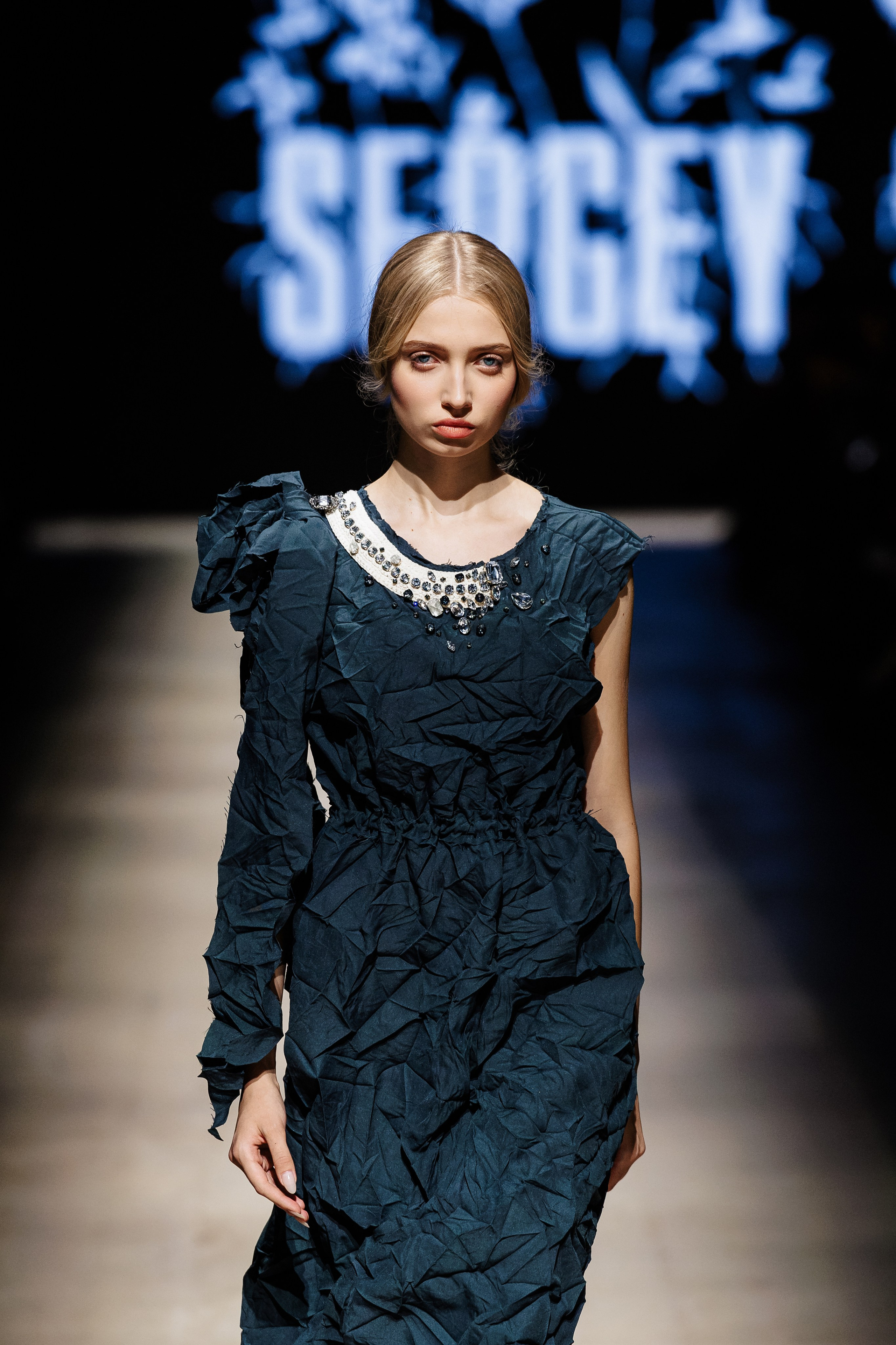 Подиумный фотограф Москва Санкт-Петербург Fashion показы