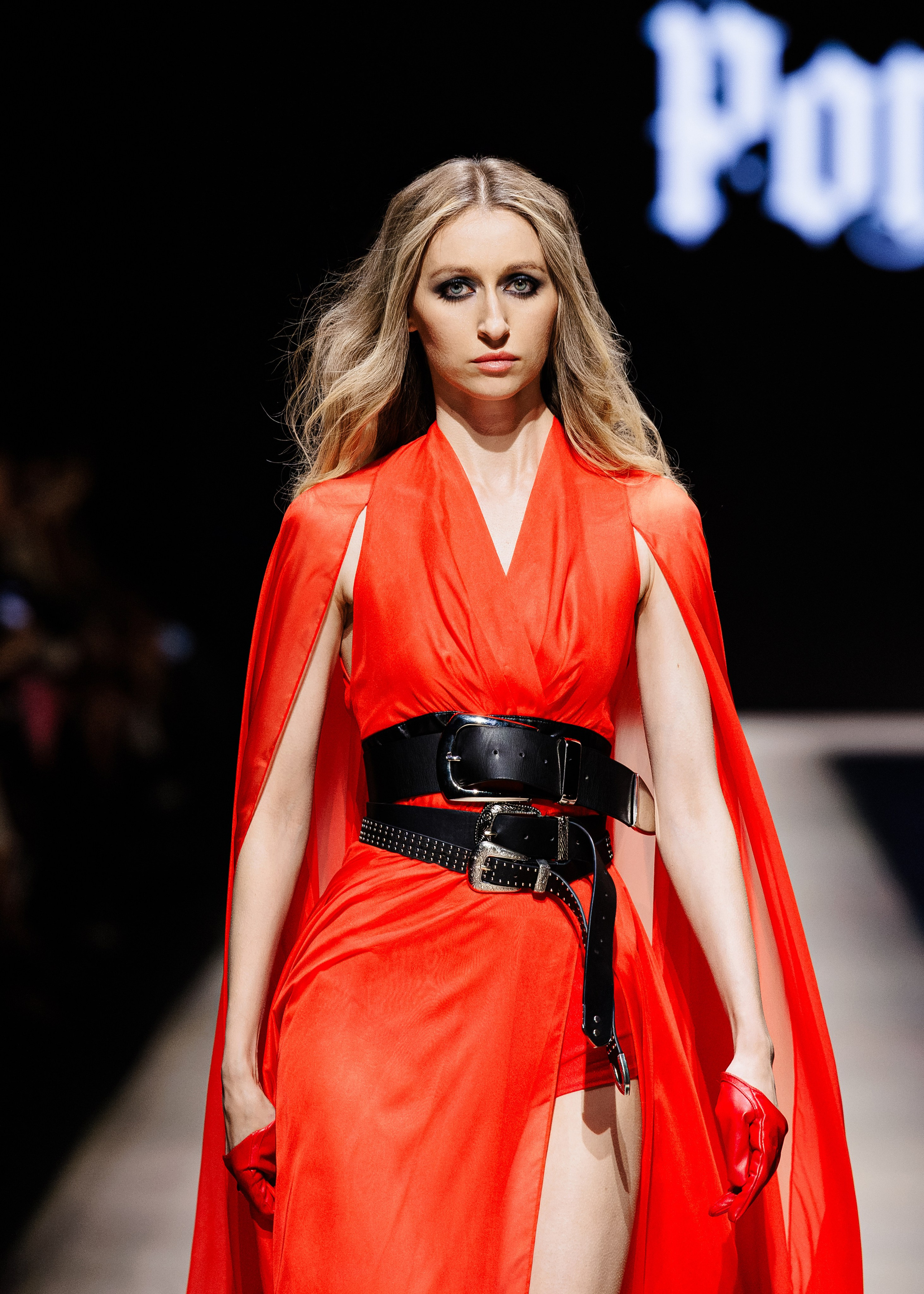 Подиумный фотограф Москва Санкт-Петербург Fashion показы