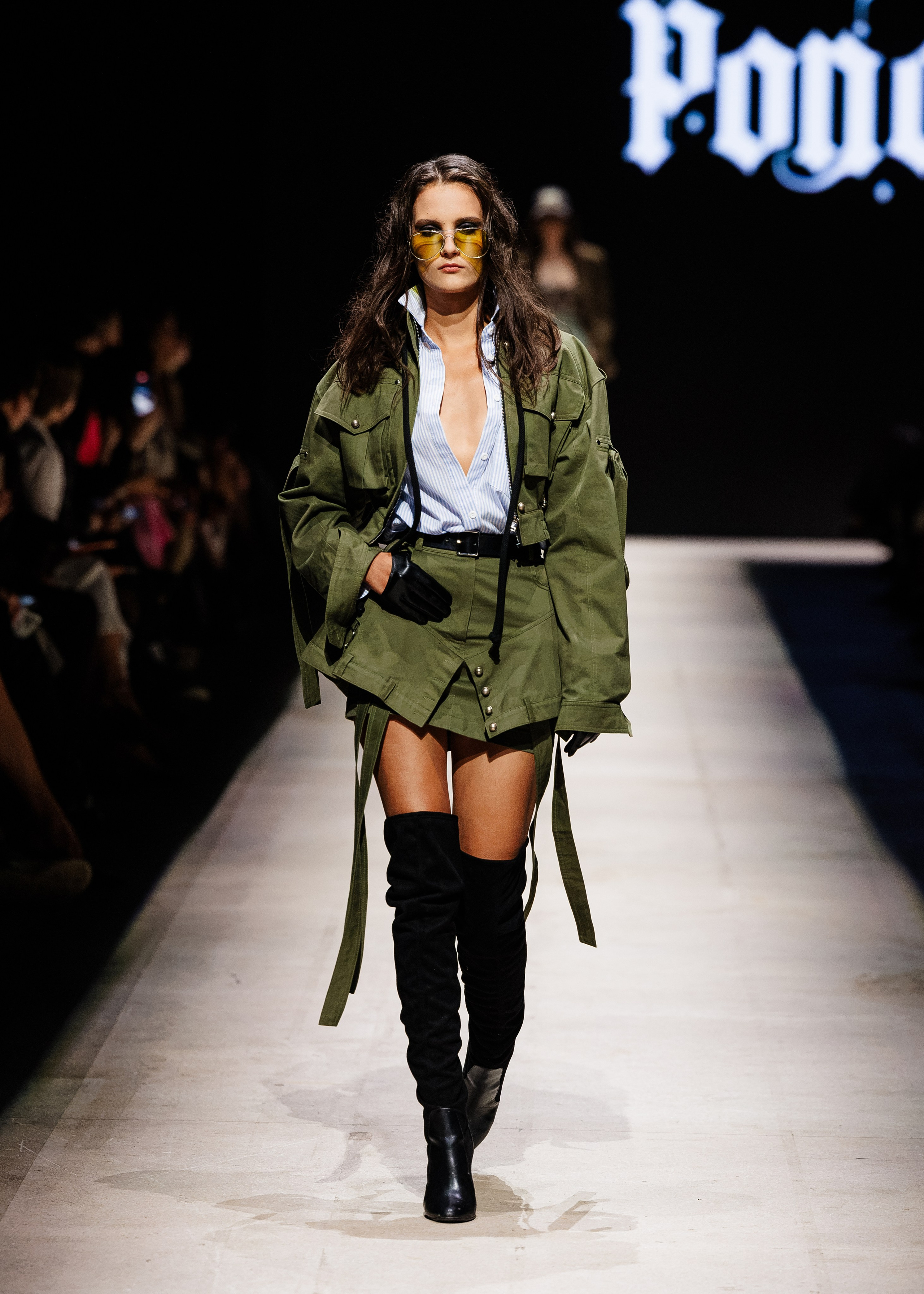 Подиумный фотограф Москва Санкт-Петербург Fashion показы