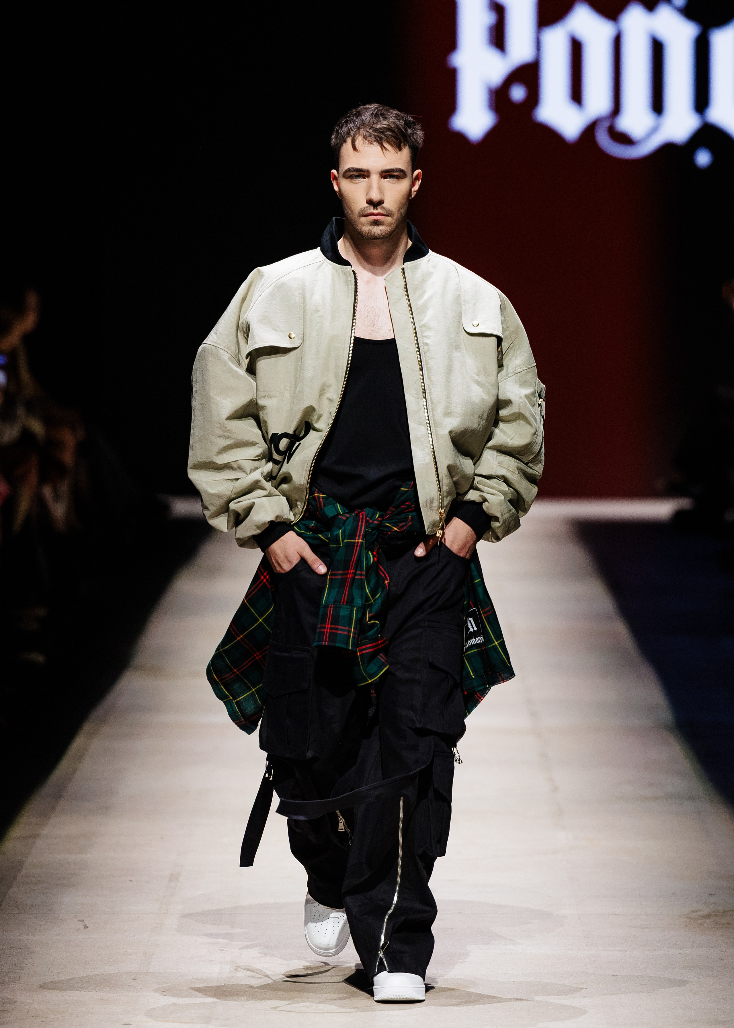 Подиумный фотограф Москва Санкт-Петербург Fashion показы