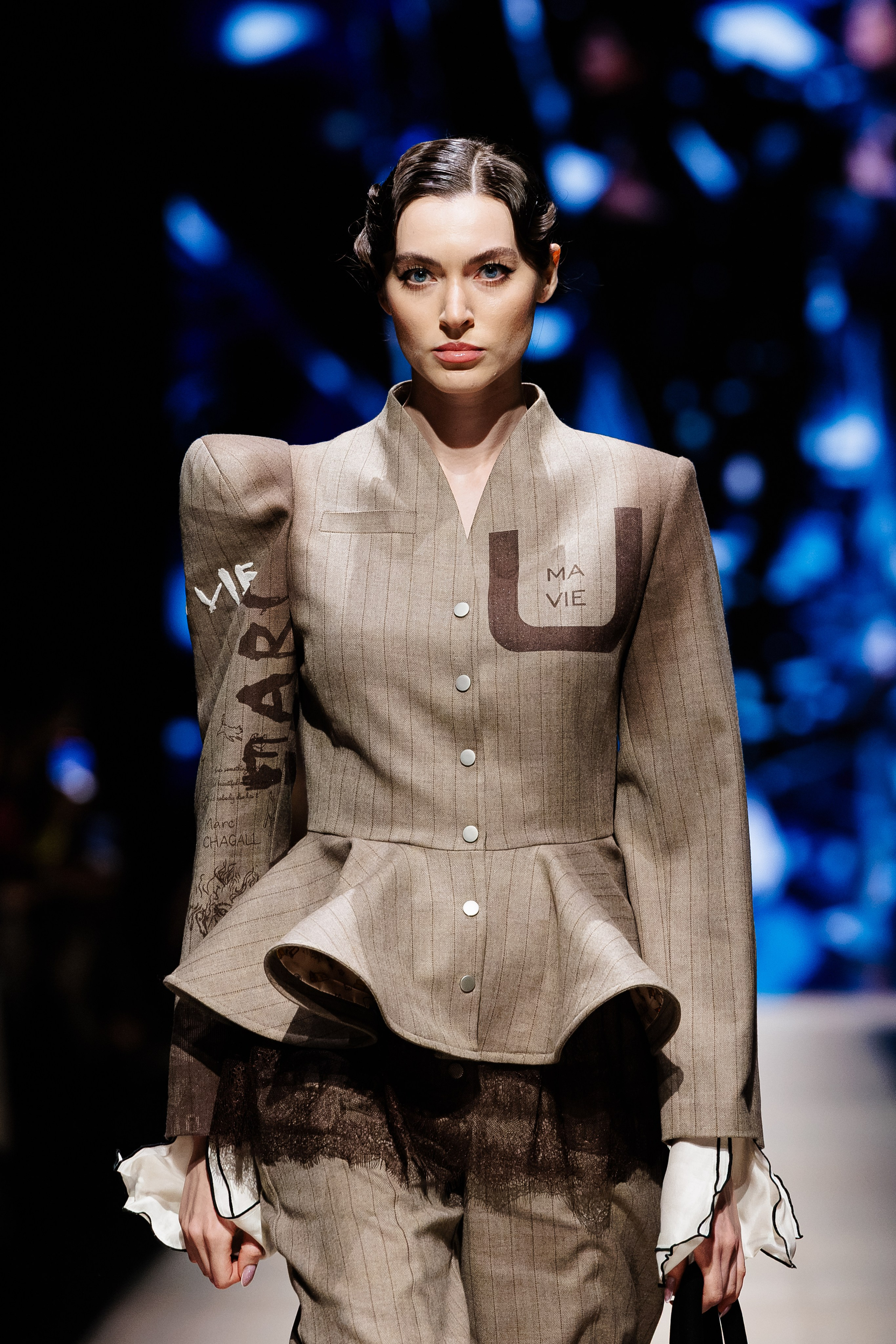 Подиумный фотограф Москва Санкт-Петербург Fashion показы