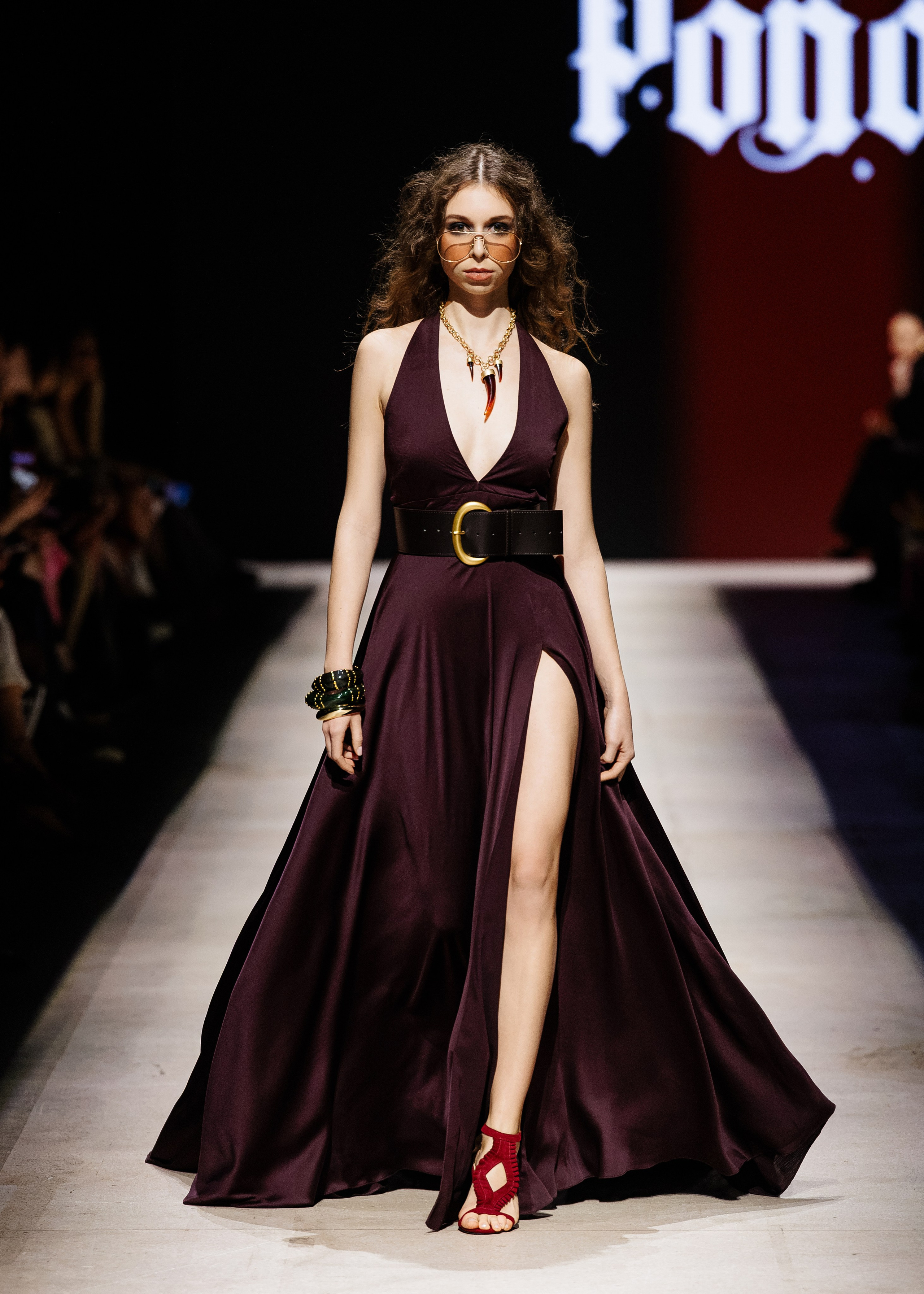 Подиумный фотограф Москва Санкт-Петербург Fashion показы