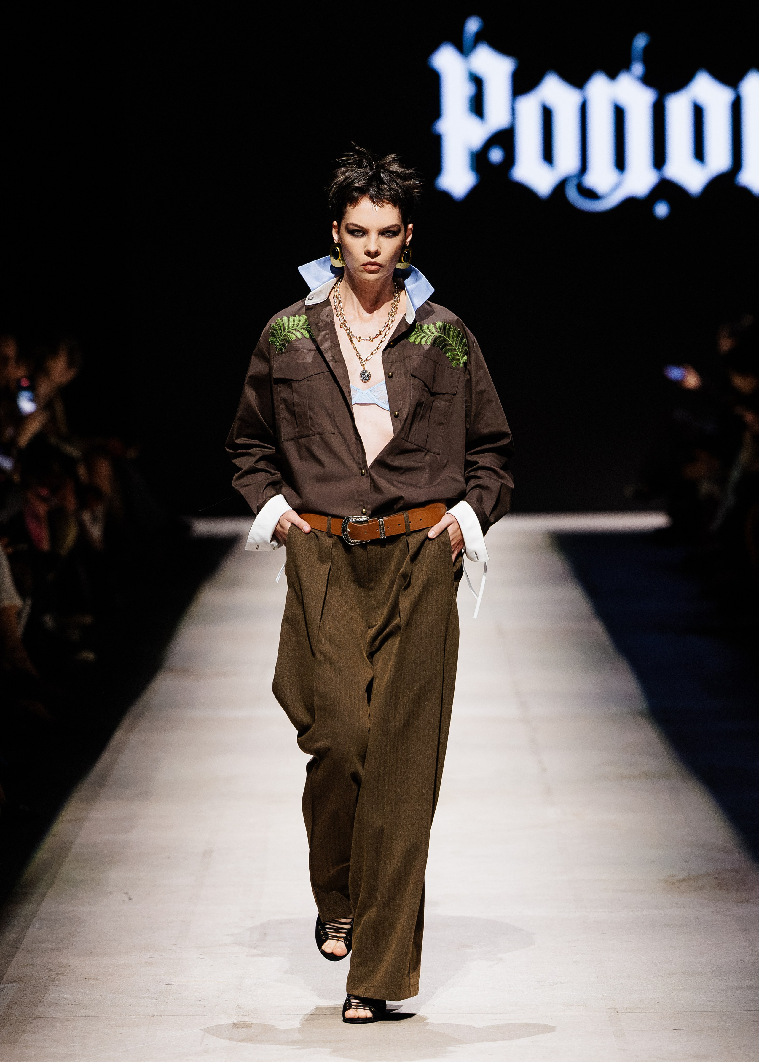 Подиумный фотограф Москва Санкт-Петербург Fashion показы
