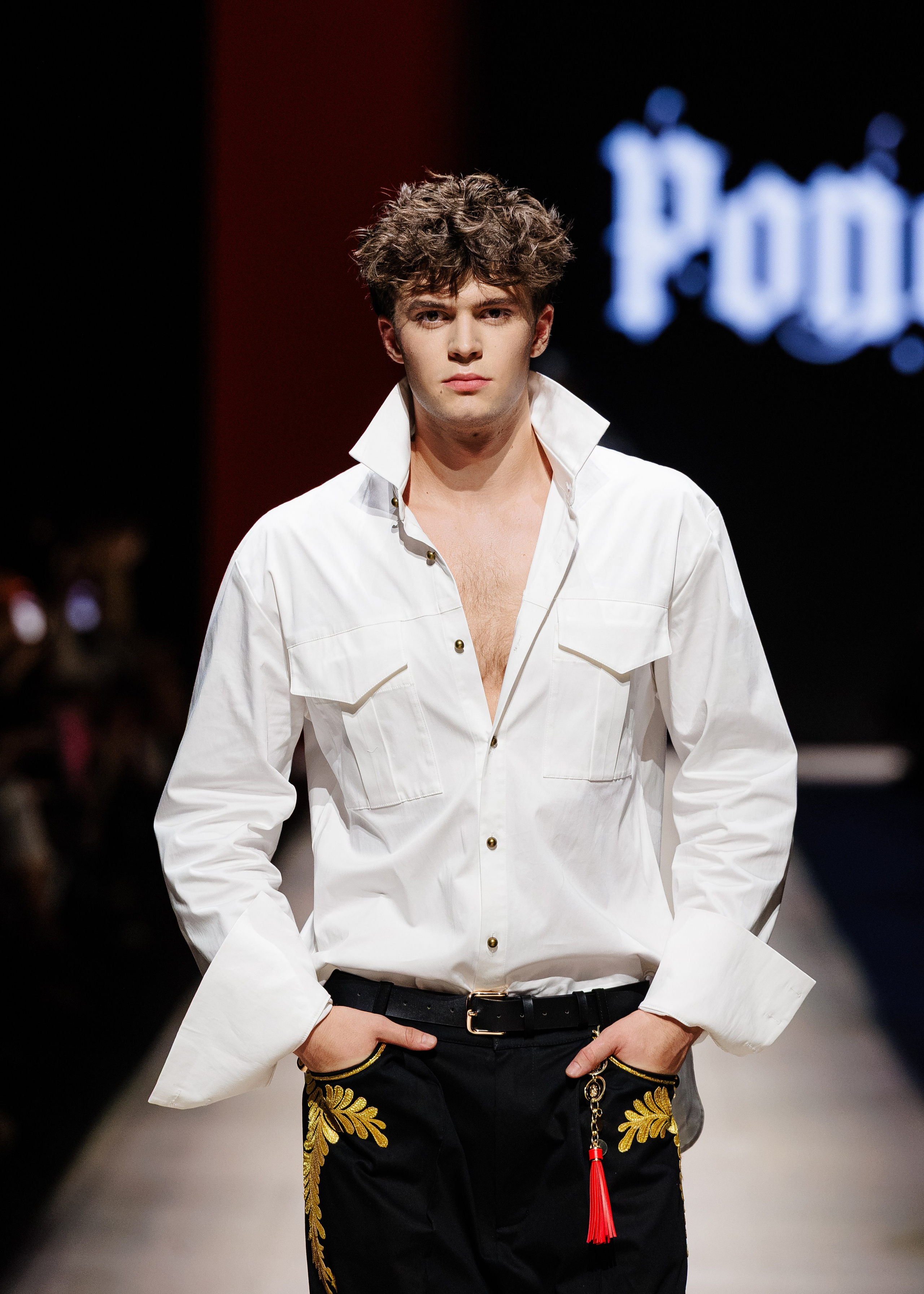 Подиумный фотограф Москва Санкт-Петербург Fashion показы