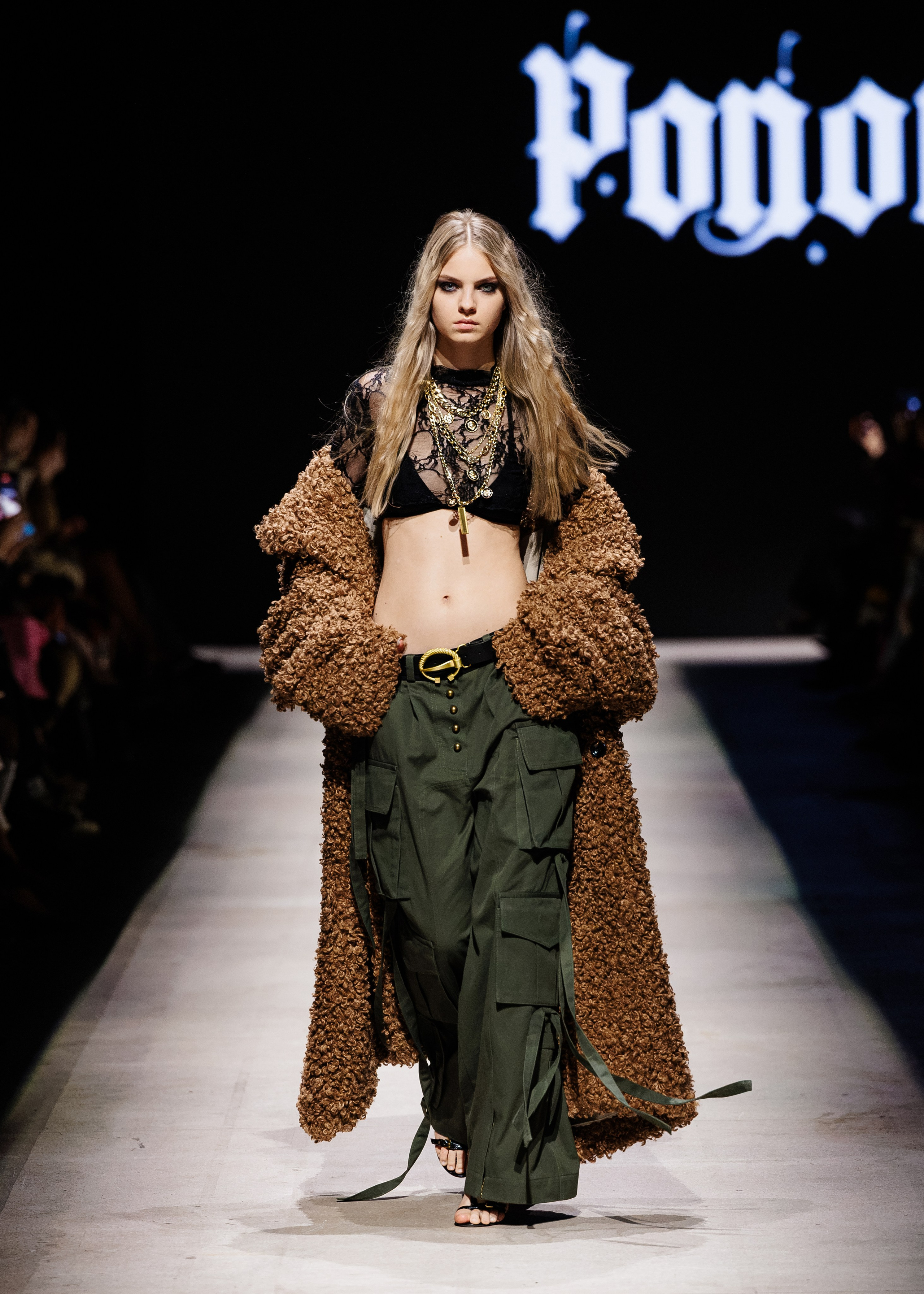 Подиумный фотограф Москва Санкт-Петербург Fashion показы