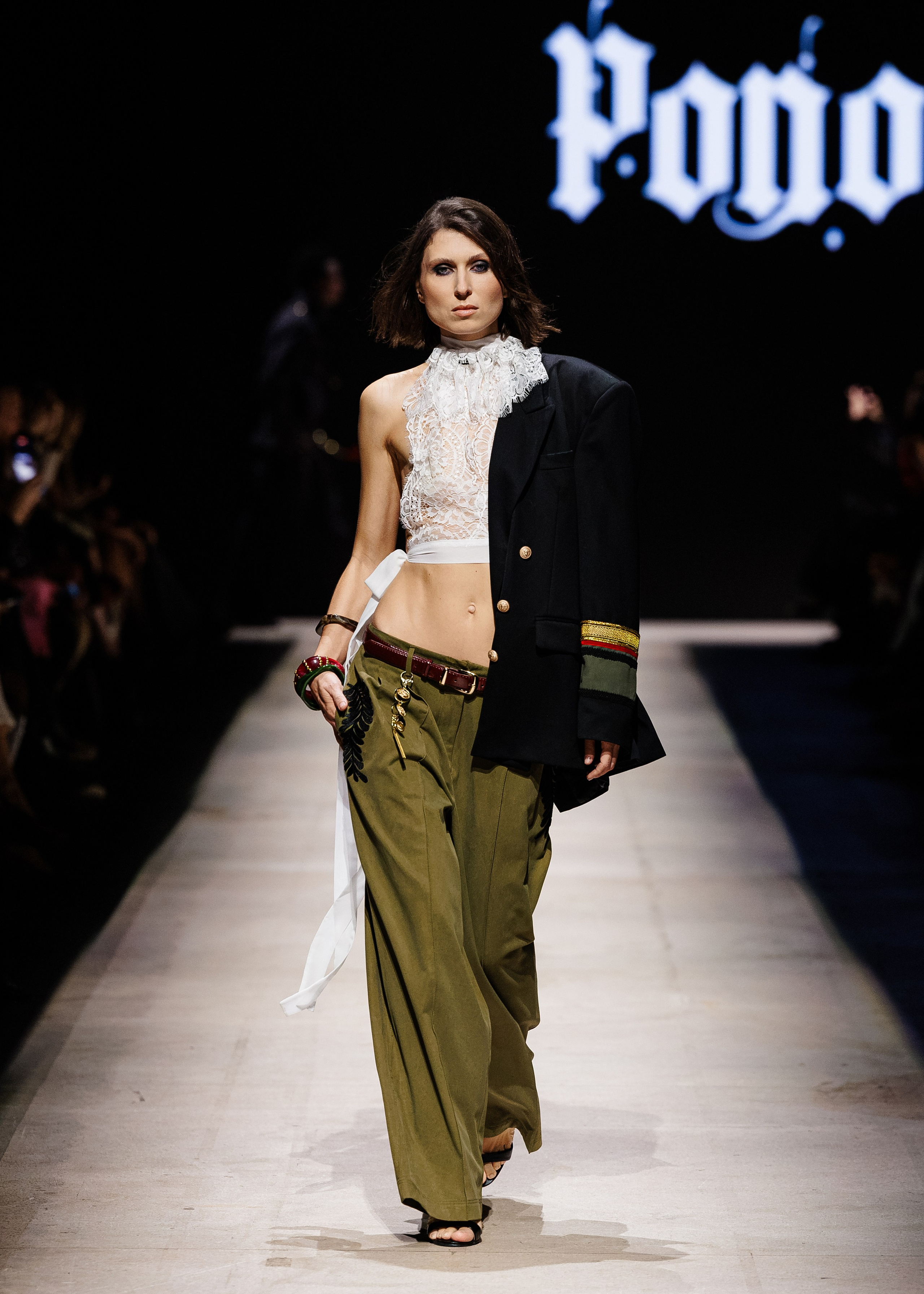 Подиумный фотограф Москва Санкт-Петербург Fashion показы