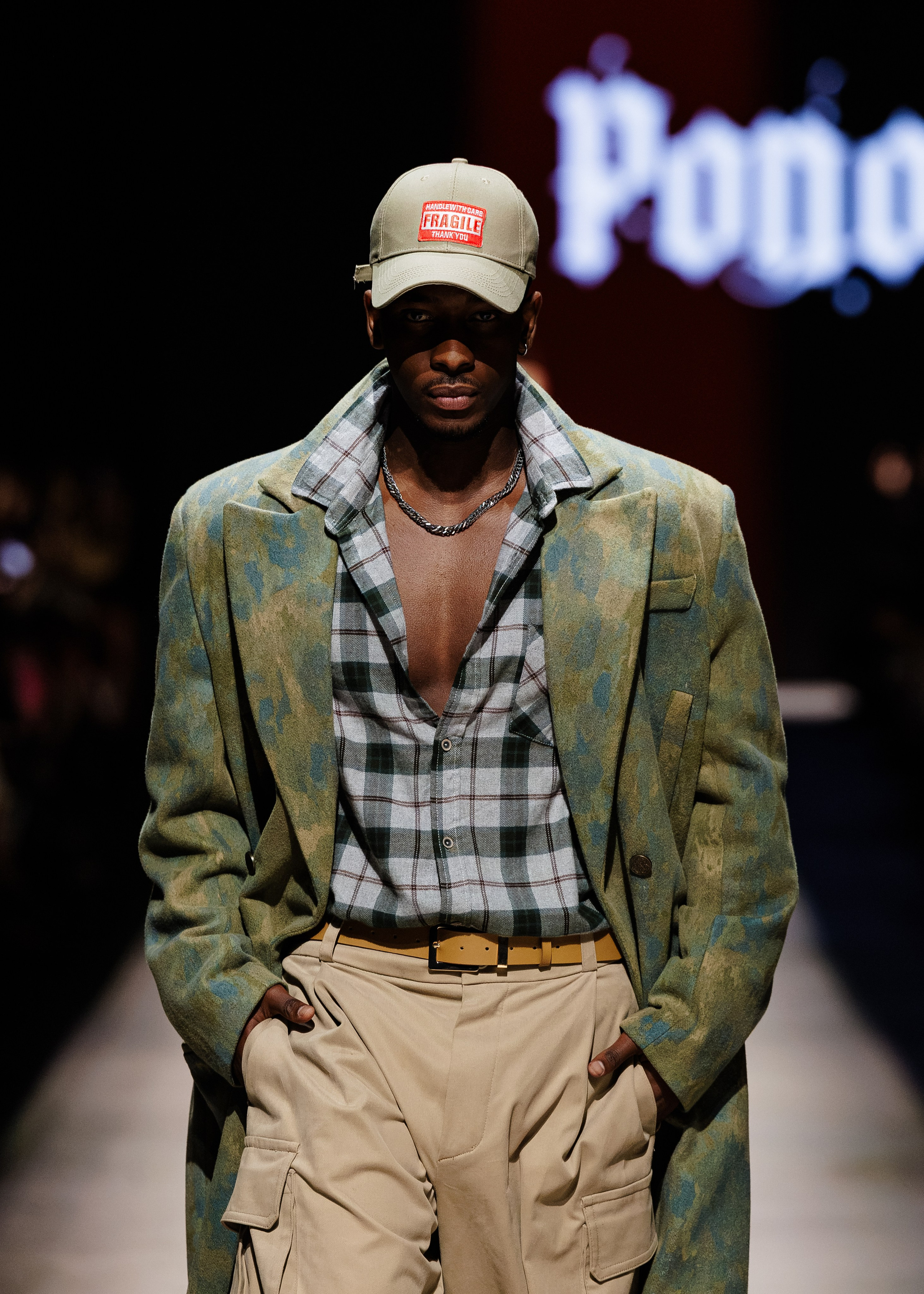 Подиумный фотограф Москва Санкт-Петербург Fashion показы
