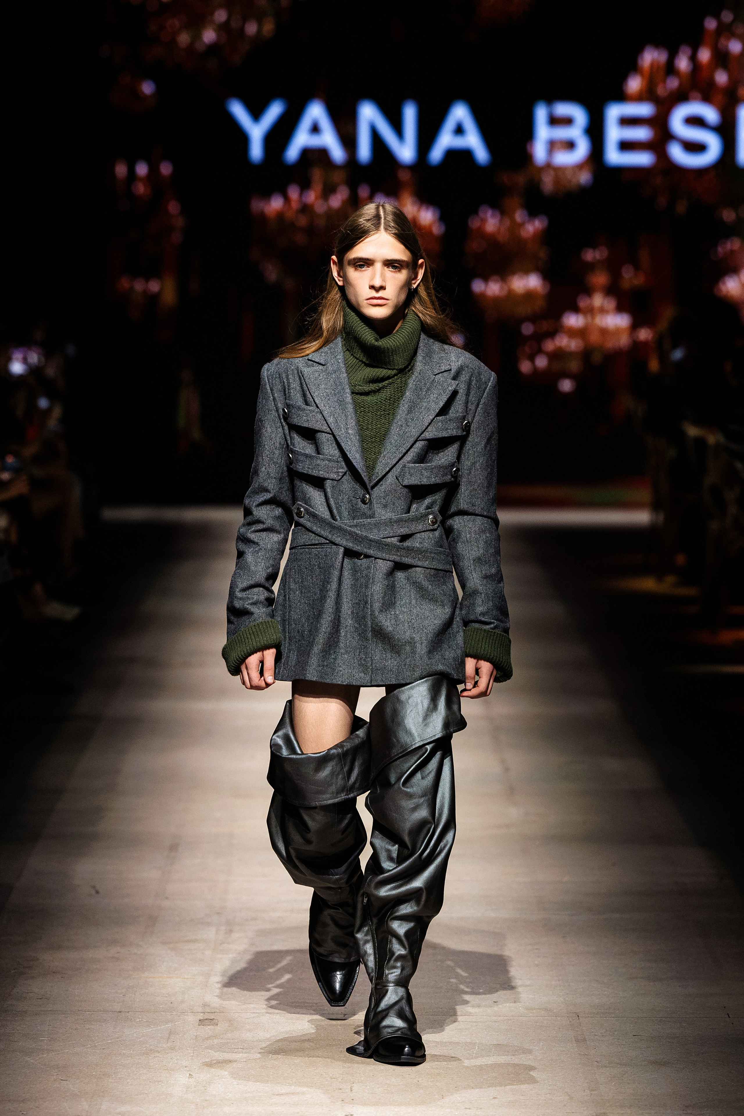 Подиумный фотограф Москва Санкт-Петербург Fashion показы