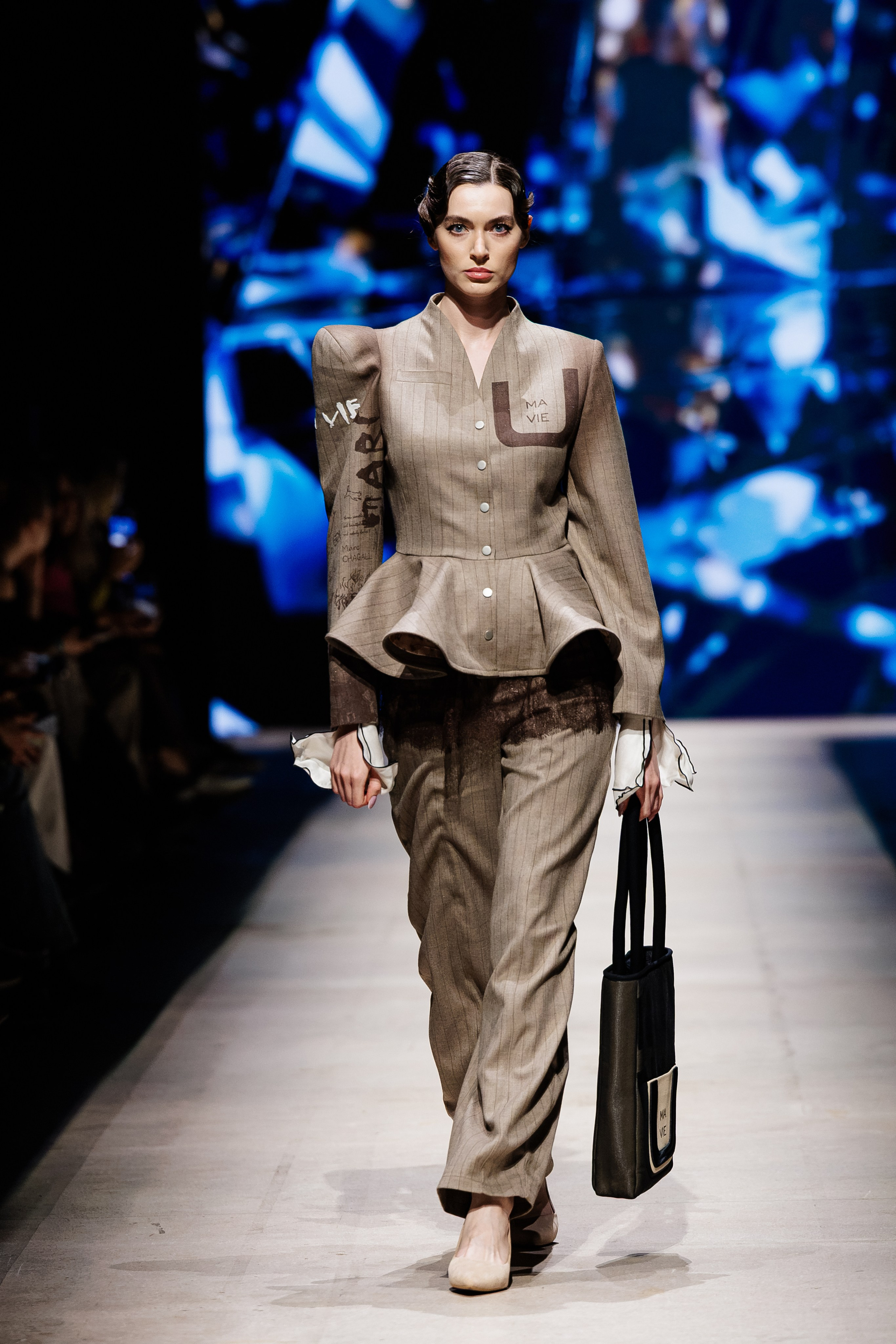 Подиумный фотограф Москва Санкт-Петербург Fashion показы