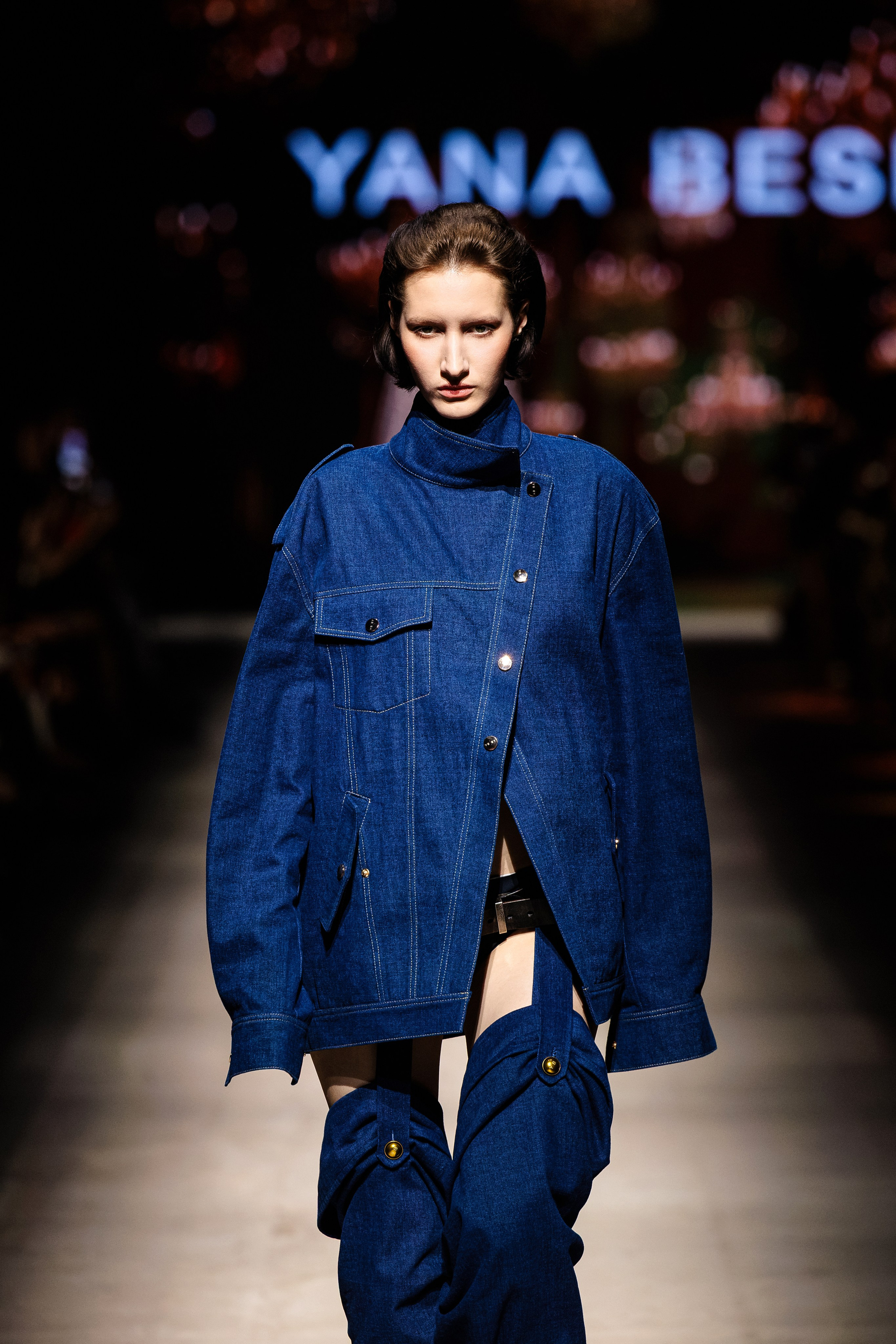 Подиумный фотограф Москва Санкт-Петербург Fashion показы