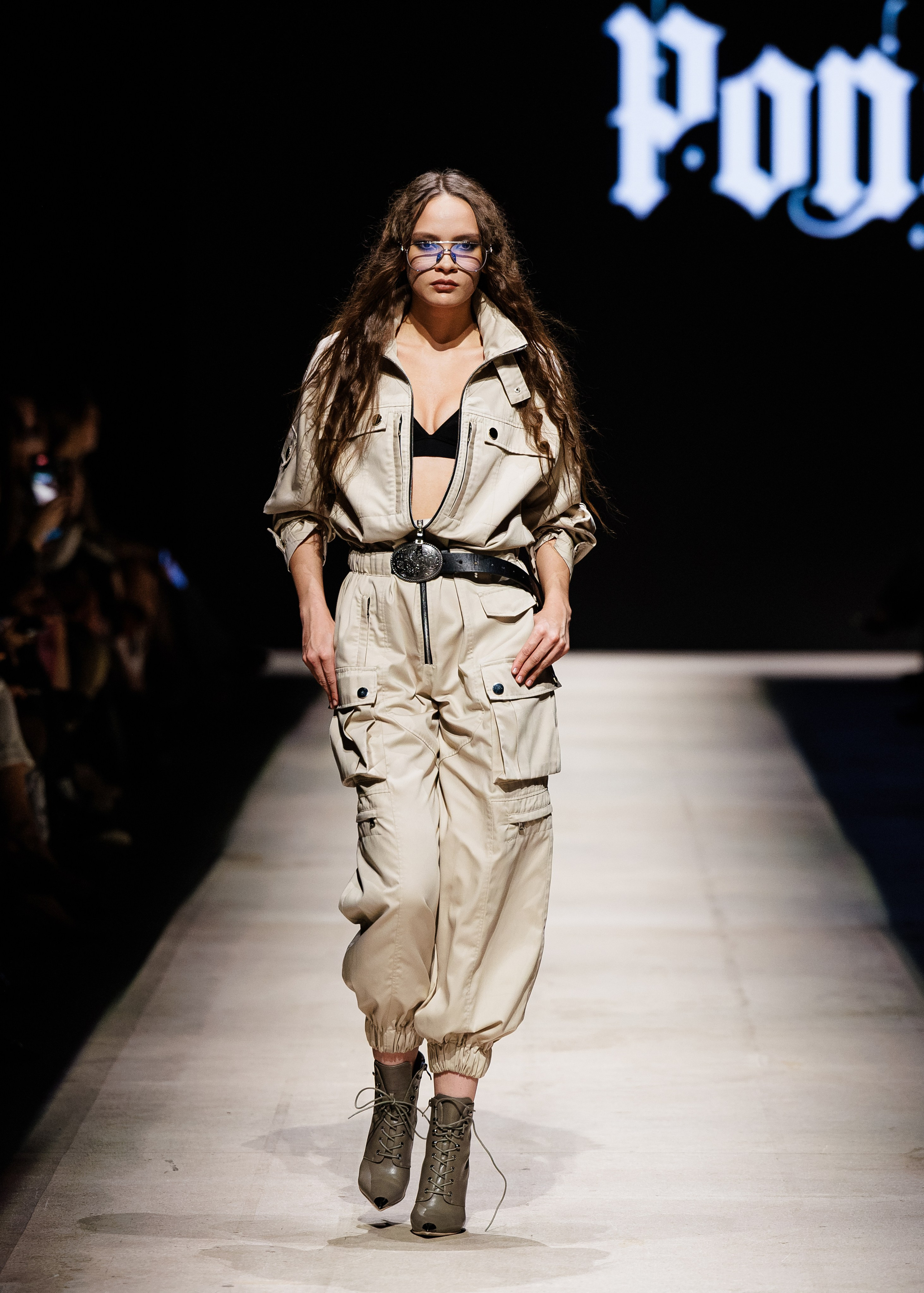 Подиумный фотограф Москва Санкт-Петербург Fashion показы