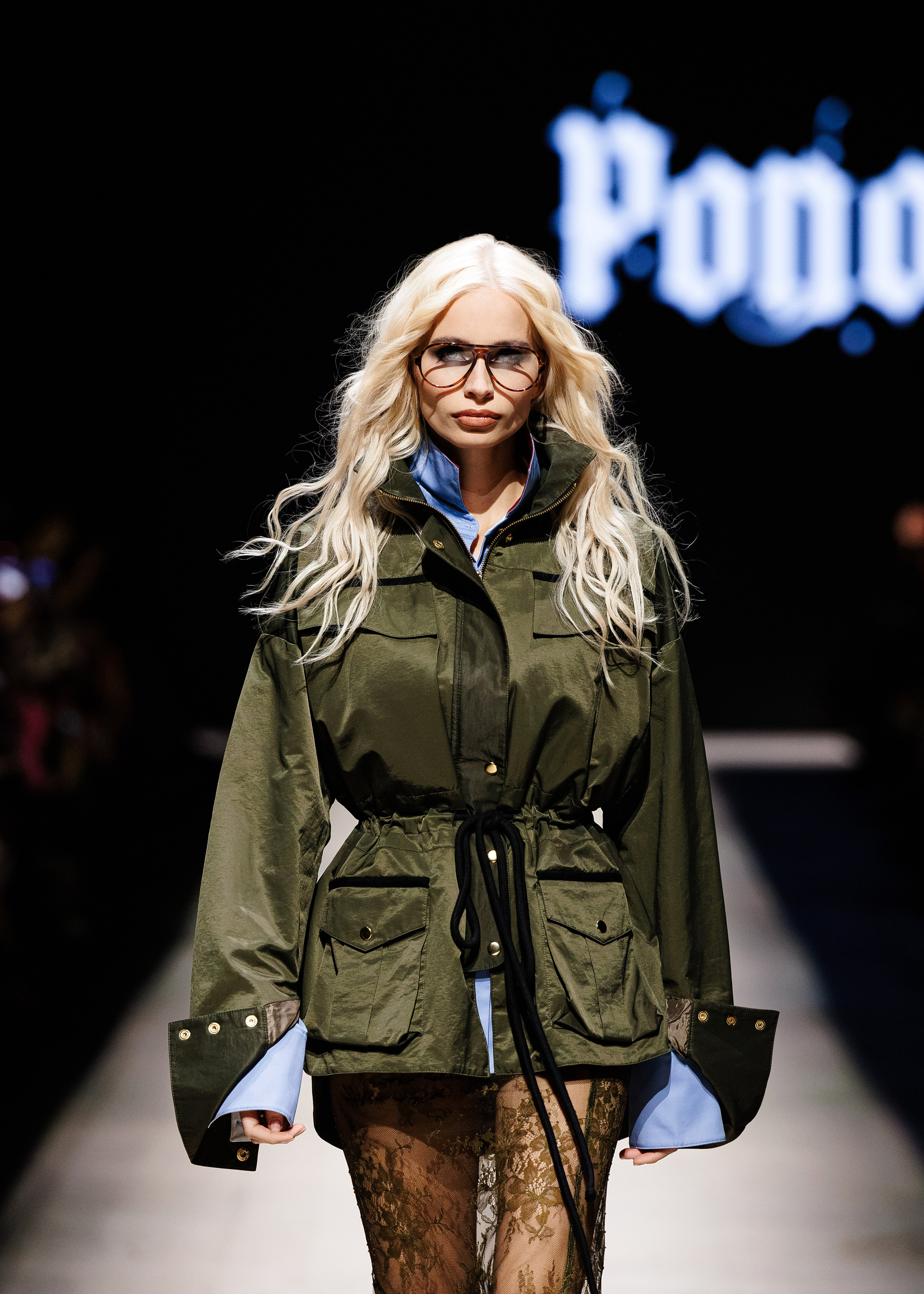Подиумный фотограф Москва Санкт-Петербург Fashion показы