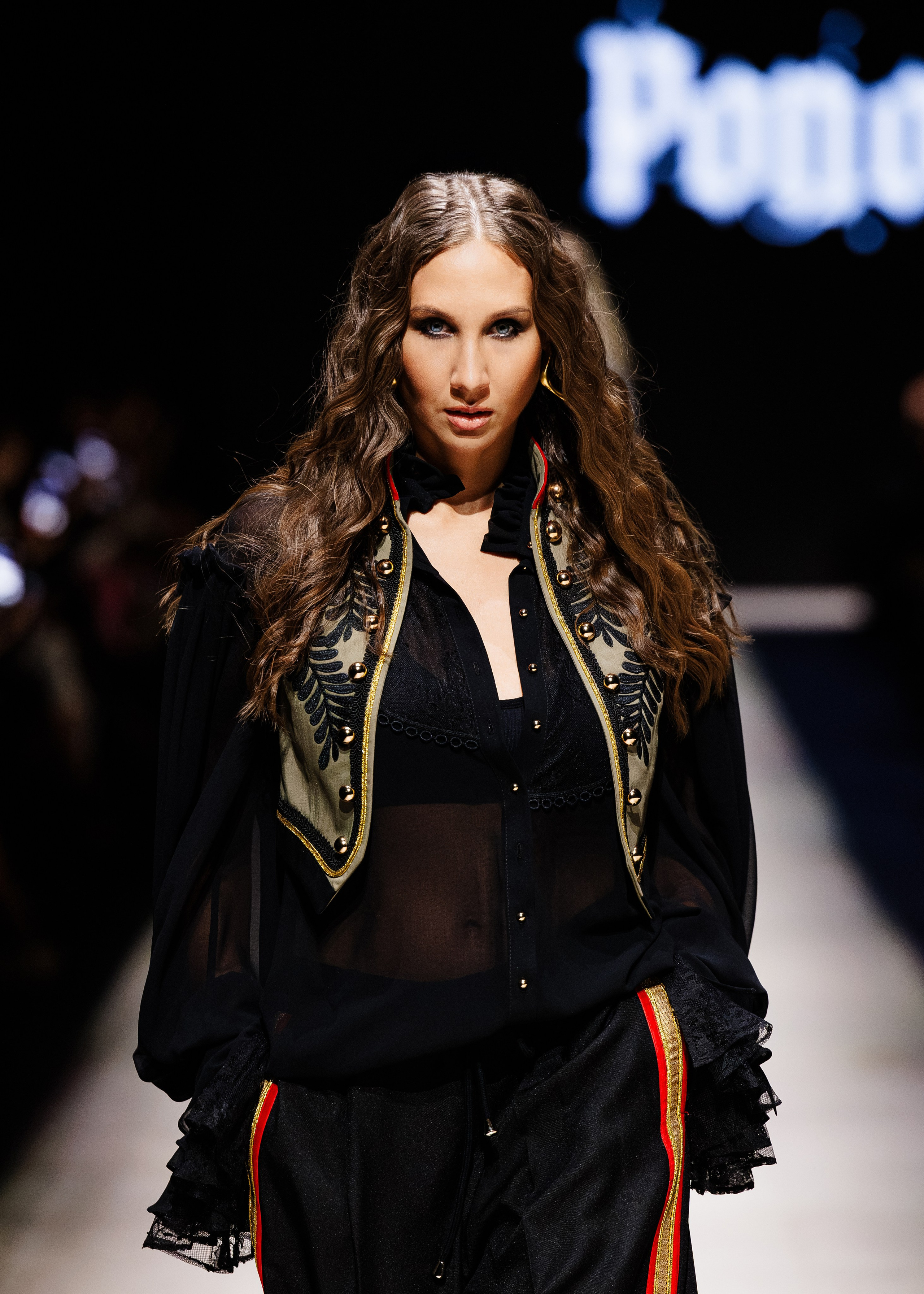Подиумный фотограф Москва Санкт-Петербург Fashion показы