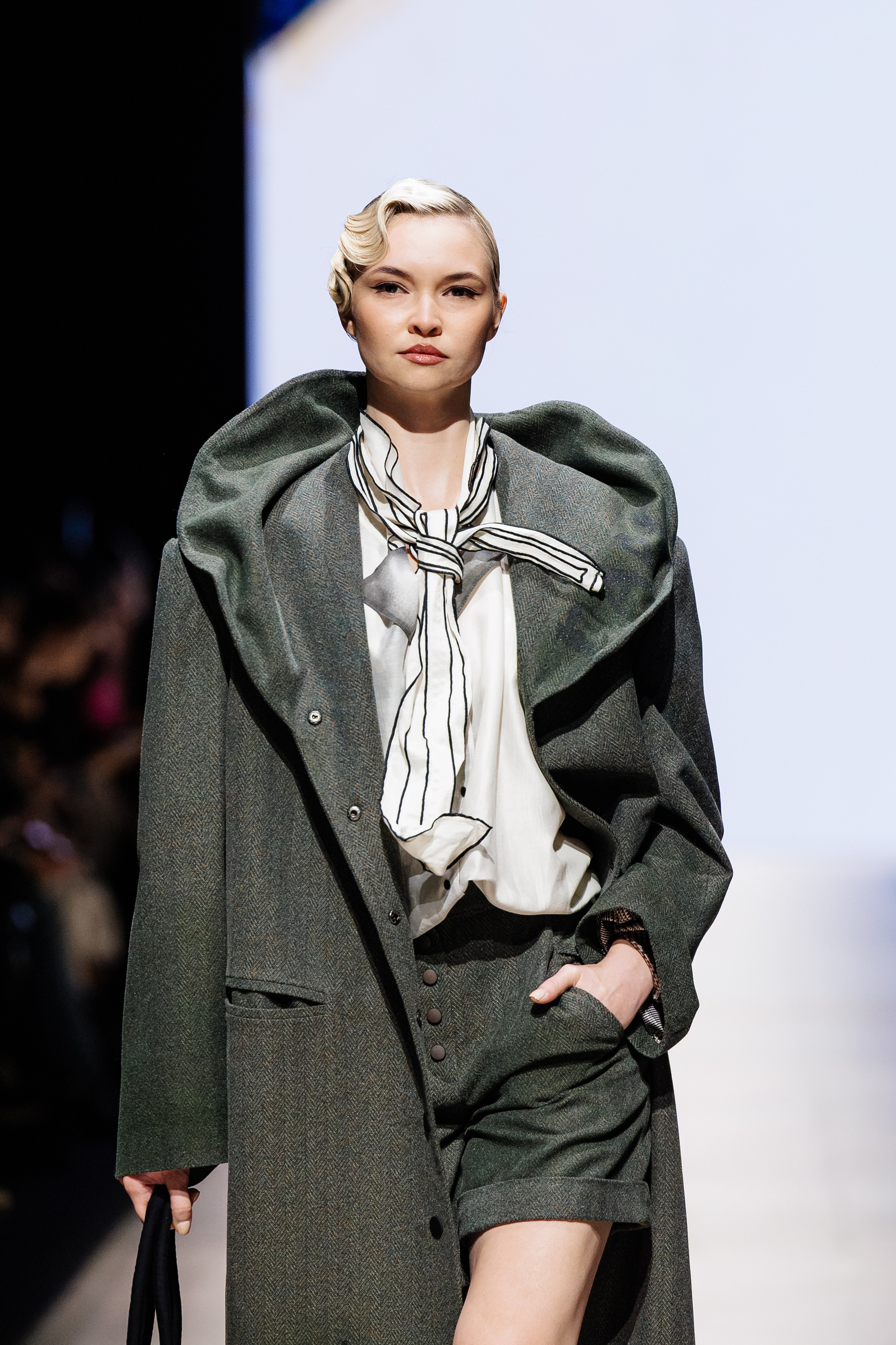 Подиумный фотограф Москва Санкт-Петербург Fashion показы