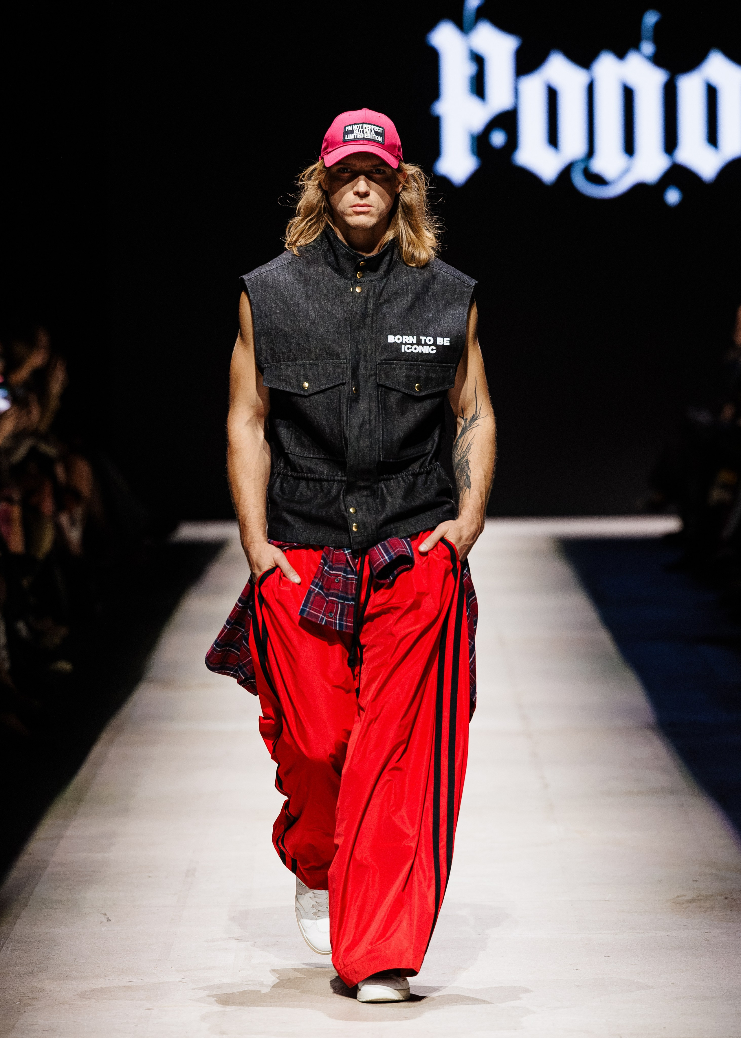Подиумный фотограф Москва Санкт-Петербург Fashion показы