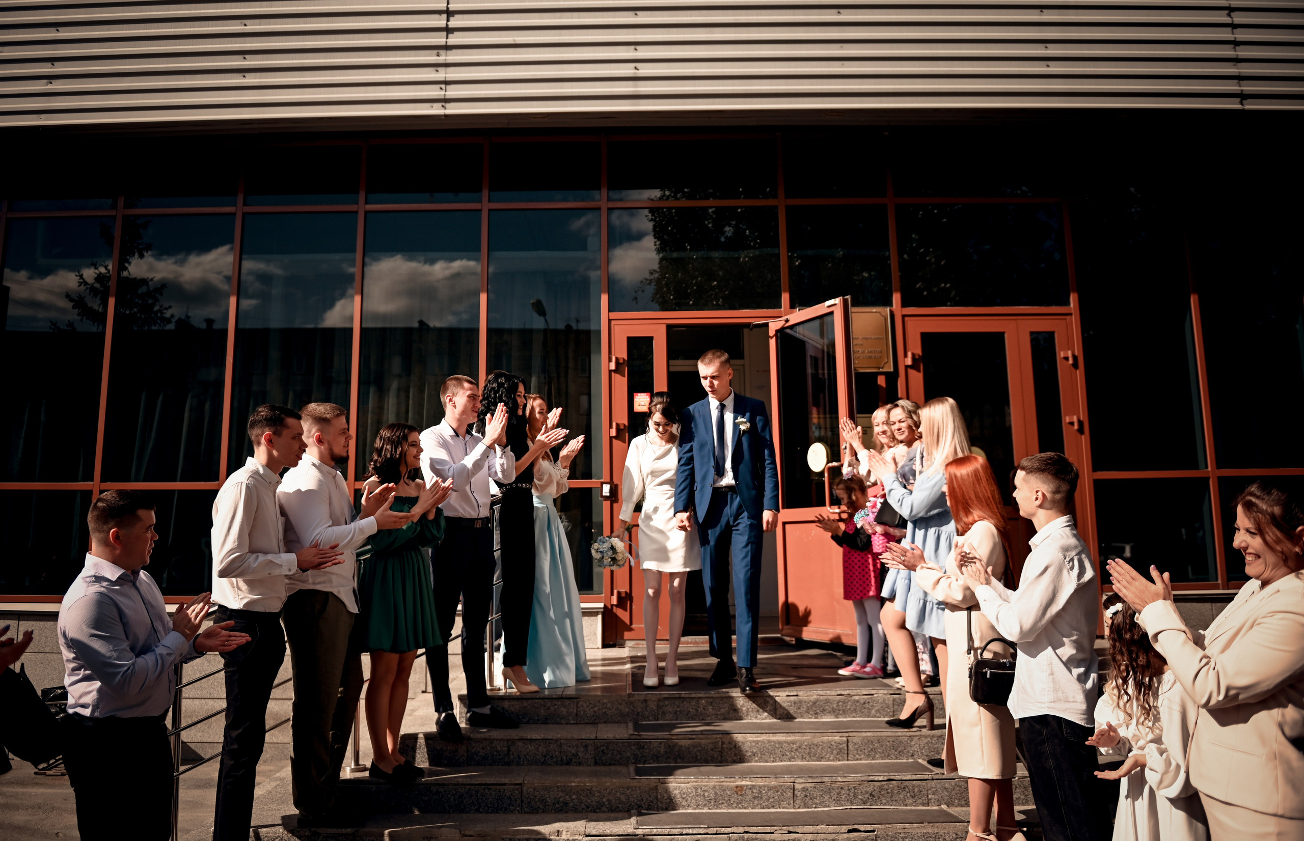 Небольшая часть фото со свадебной съемки Алексея и Даши. Свадебный, семейный, детский, контент фотограф в Омске Максим Ильин