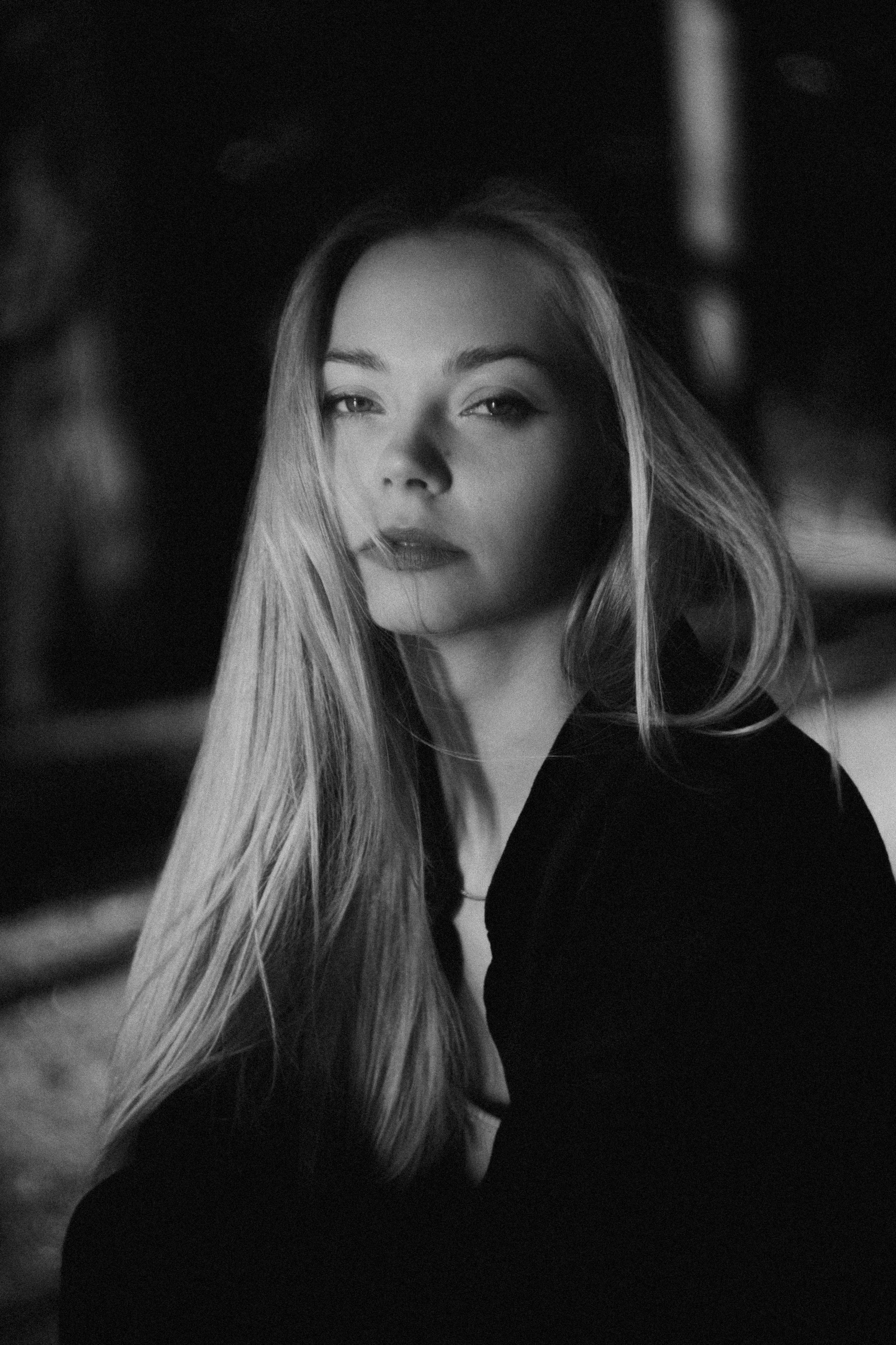 ALEKSANDRA. MAX TIHANKOV