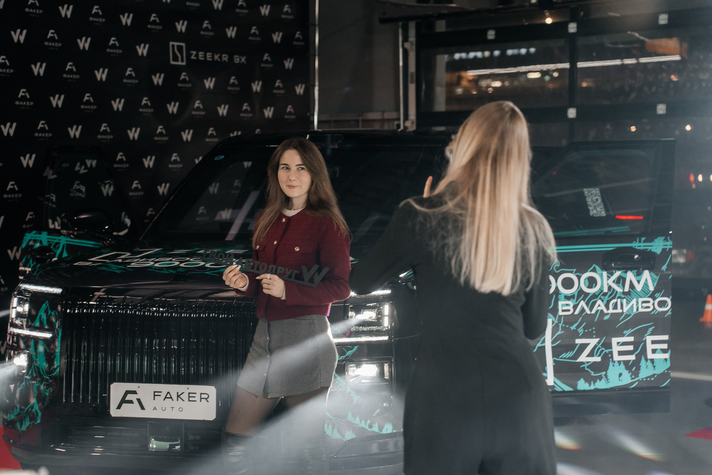 ПРЕЗЕНТАЦИЯ АВТО В FAKER AUTO GROUP. Семейный и репортажный фотограф в Москве Оксана Шилова
