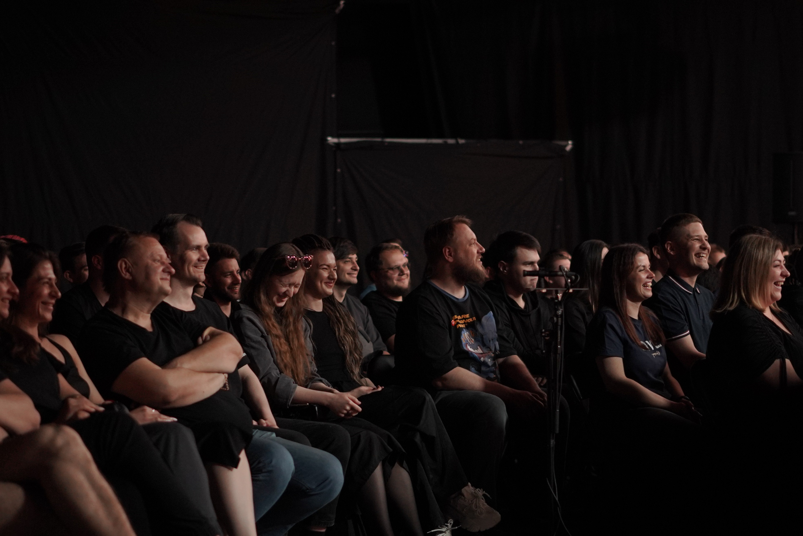 За кадром Medium Quality — шоу " Разгон ". Beardy Pix