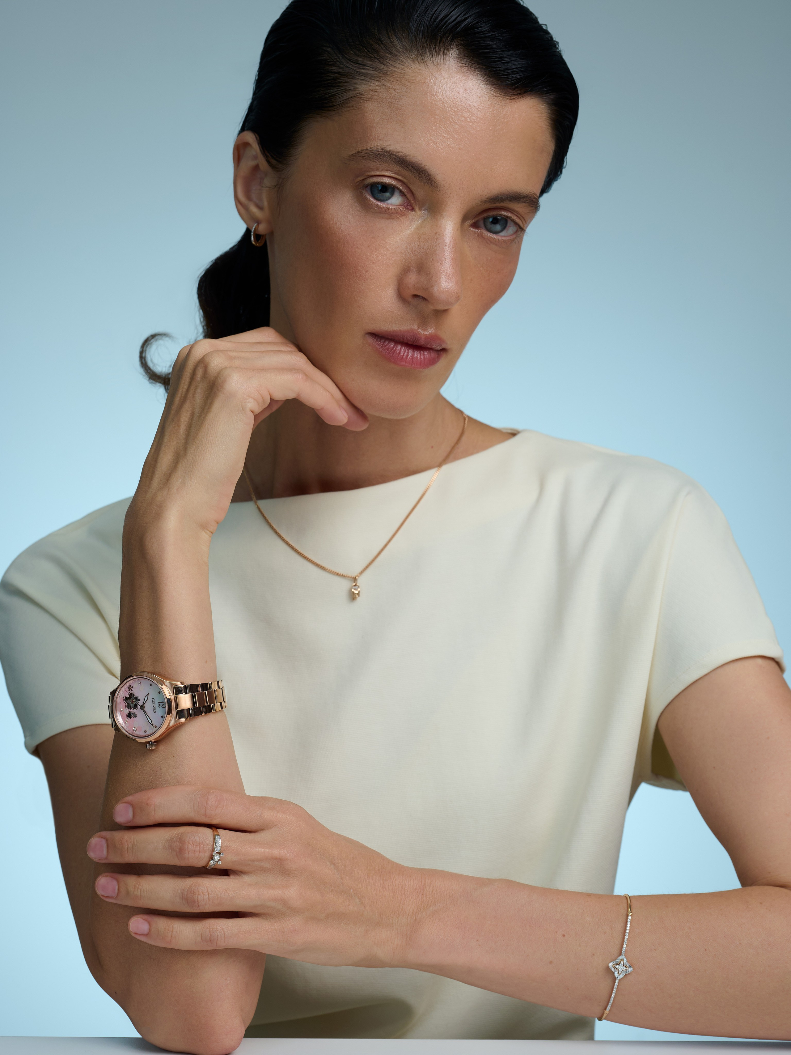 Каталог для бренда AllTime. Фотограф для брендов в Москве Ксения Чупрунова