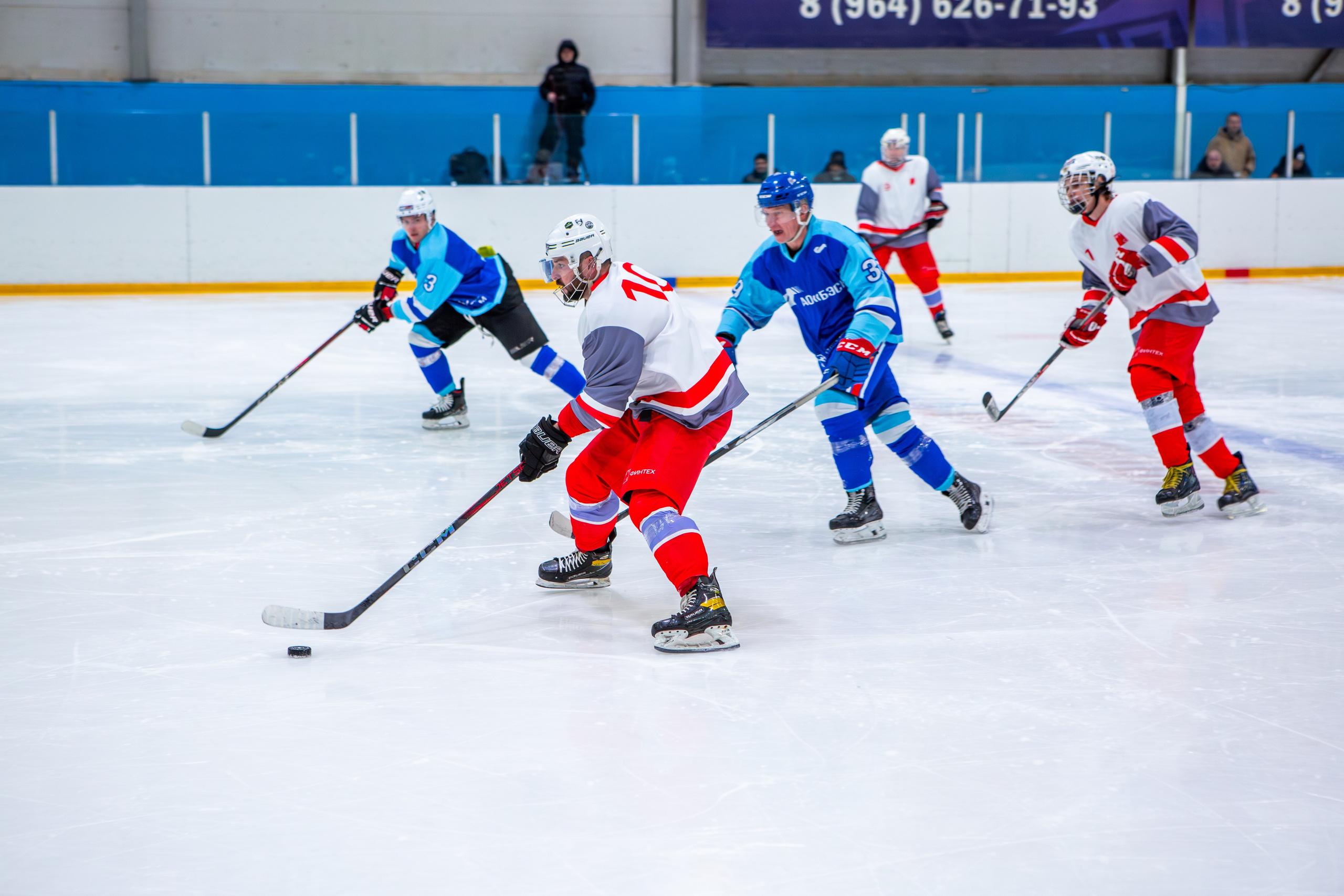 Чемпионат по хоккею. Репортажный, семейный, свадебный, портретный фотограф