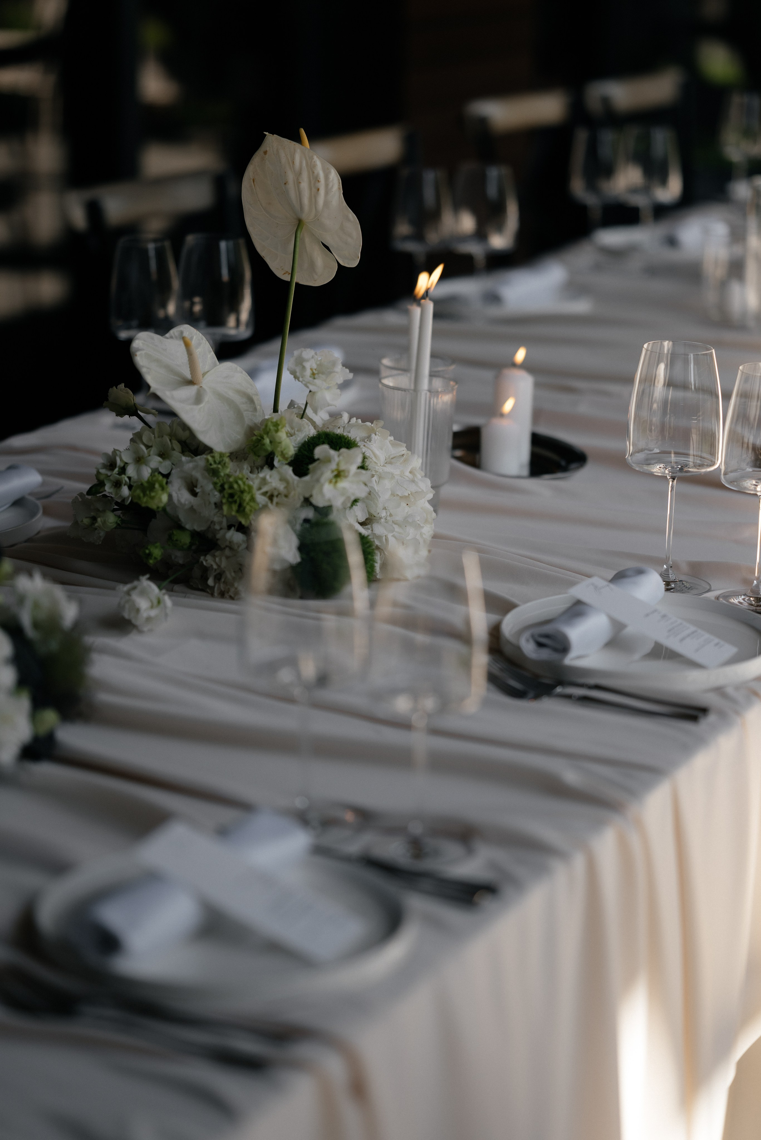 Wedding day in DELICE CHALET. Wedding PHOTOGRAPHER Andrew Vnukov