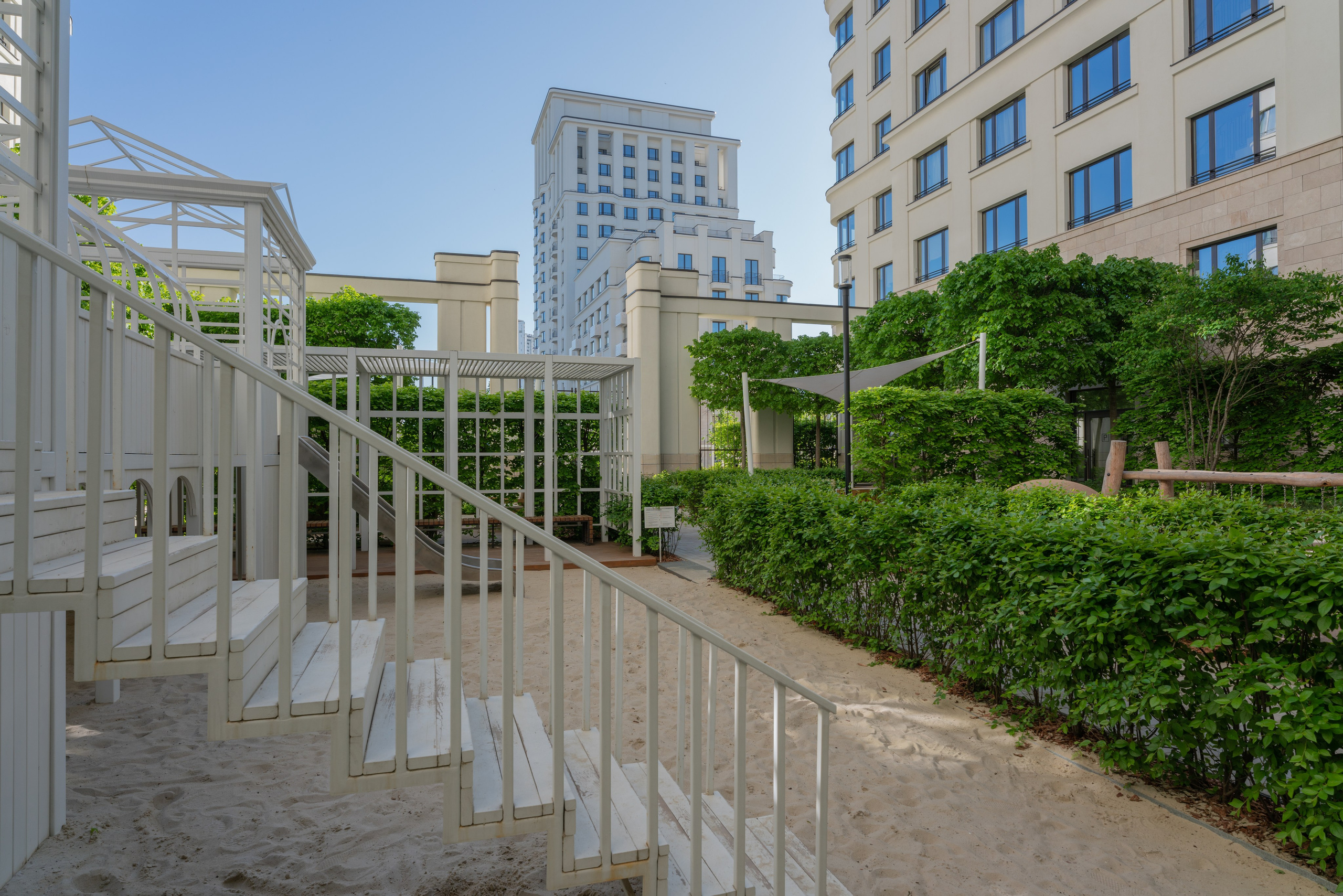 На Некрасова | Брусника. Архитектурный фотограф Кирилл Цыбенко. Работаю в Москве, по всей России и Миру